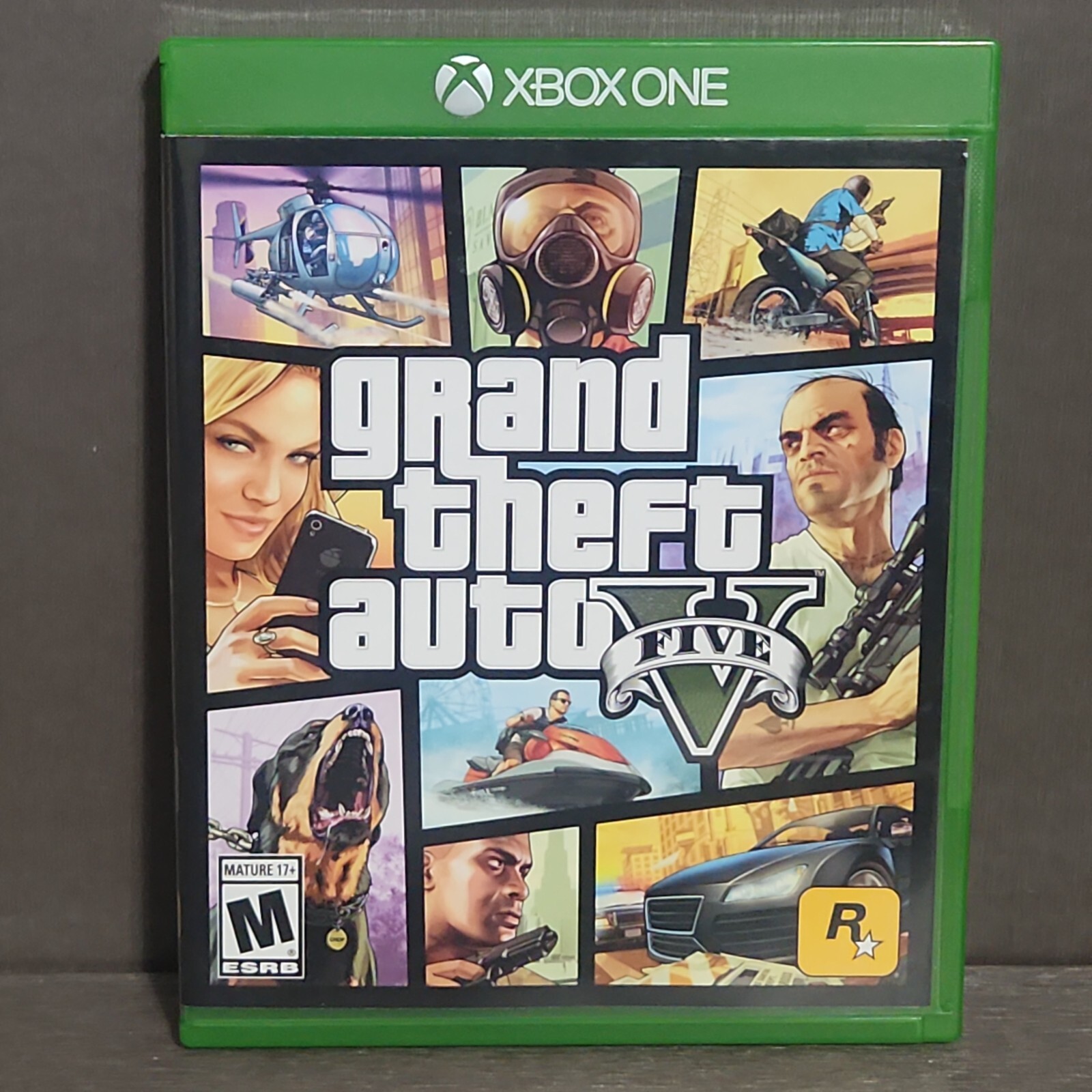 Grand Theft Auto V 5 Xbox One Game CIB Map