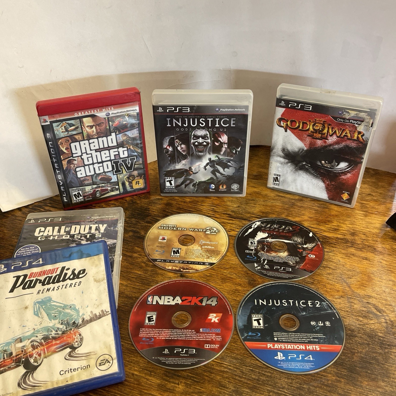 PS3 And PS4 Game Lot 7 Games Total: 3 In Case, 4 Loose & 2 Cases Only AS IS