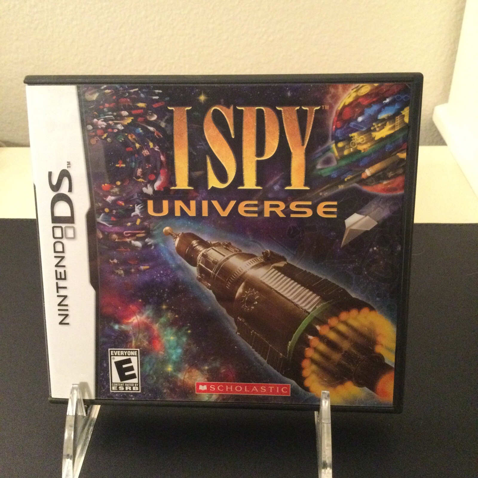 I Spy Universe (Nintendo DS, 2010) Complete In Box Scholastic