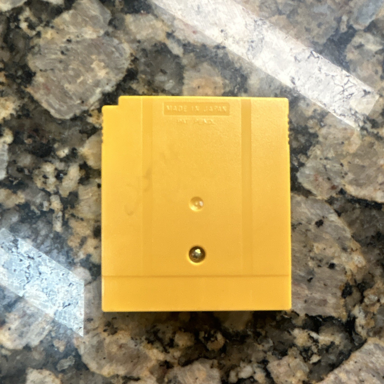 Pokémon Yellow Version Special Pikachu Edition Nintendo Game Boy Cartridge
