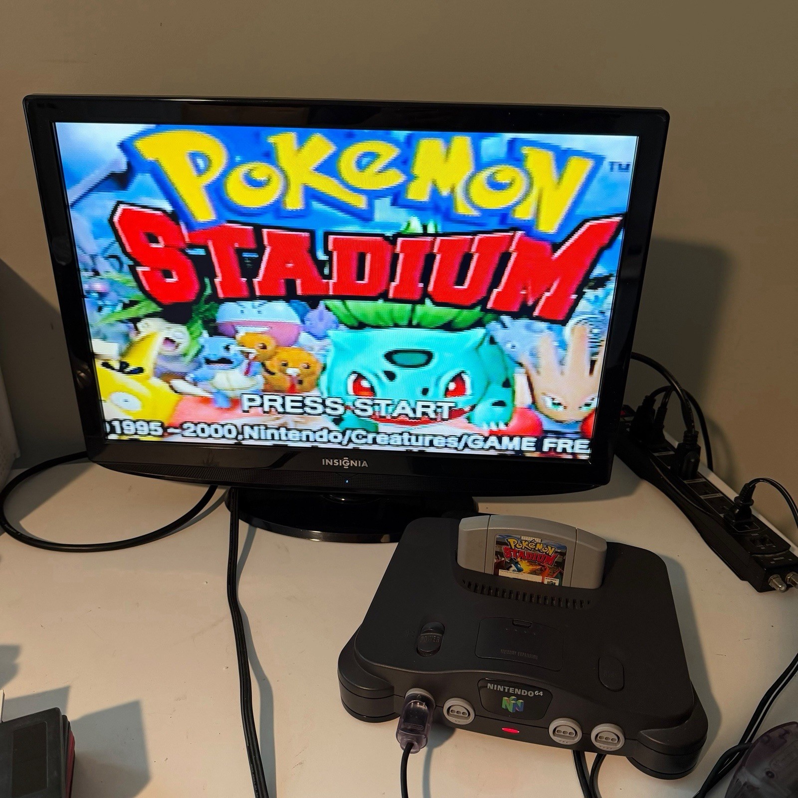 Pokemon Stadium Nintendo 64 2000 Authentic Tested