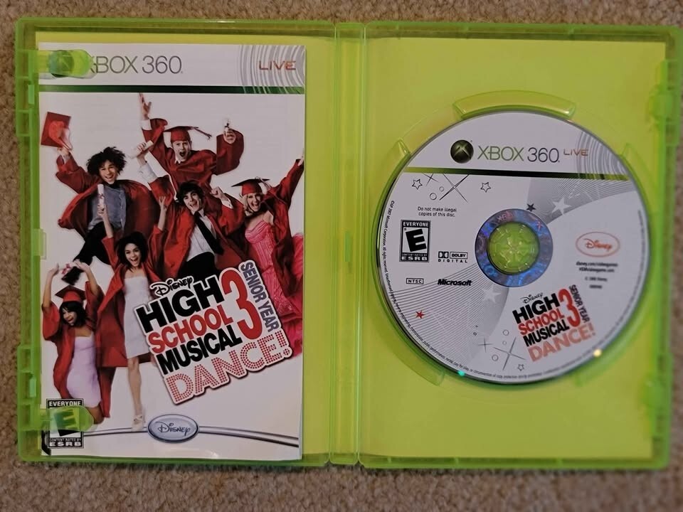 High School Musical 3 Senior Year Bundle with Mat – Microsoft Xbox 360