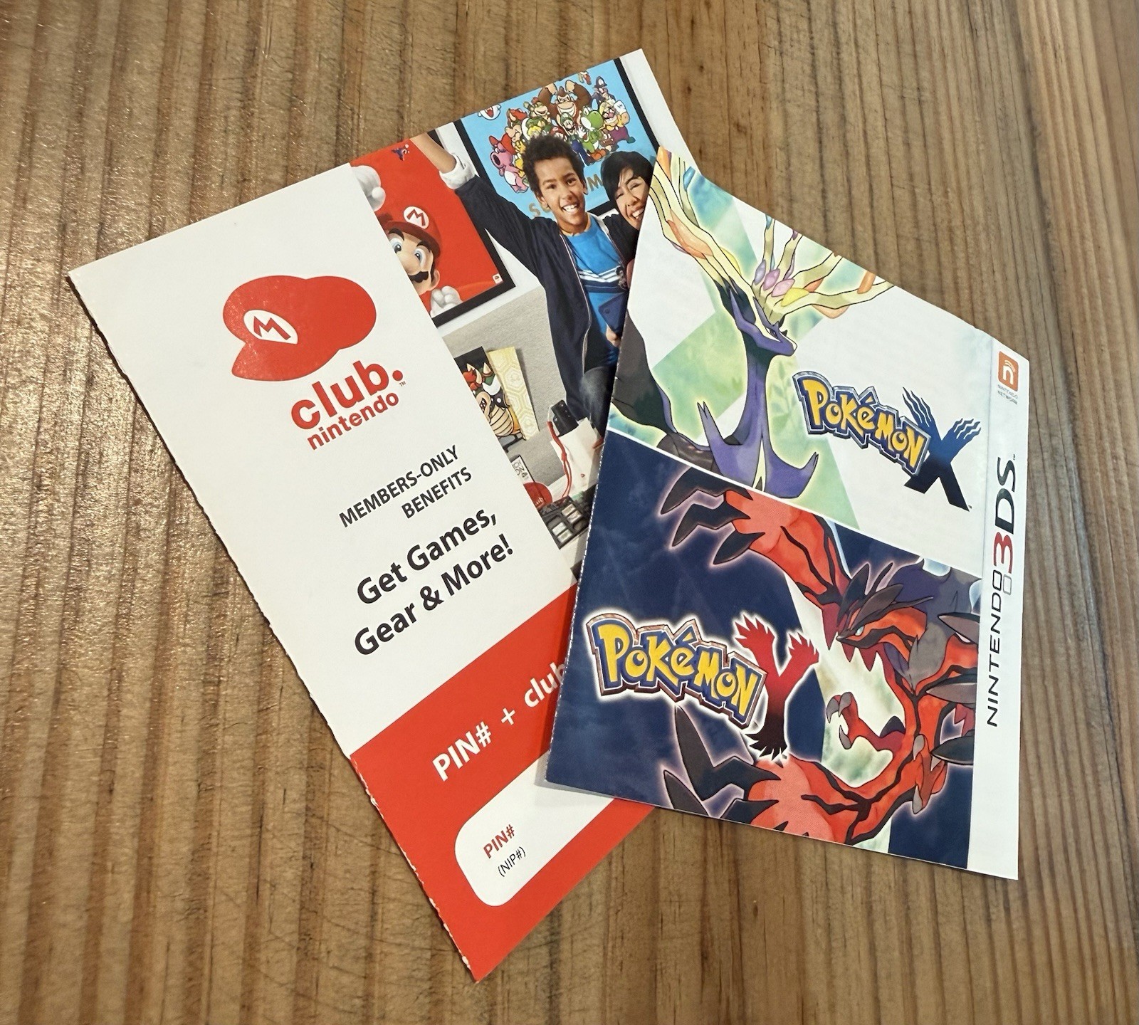 Pokemon Y (Nintendo 3DS, 2013) Complete CIB