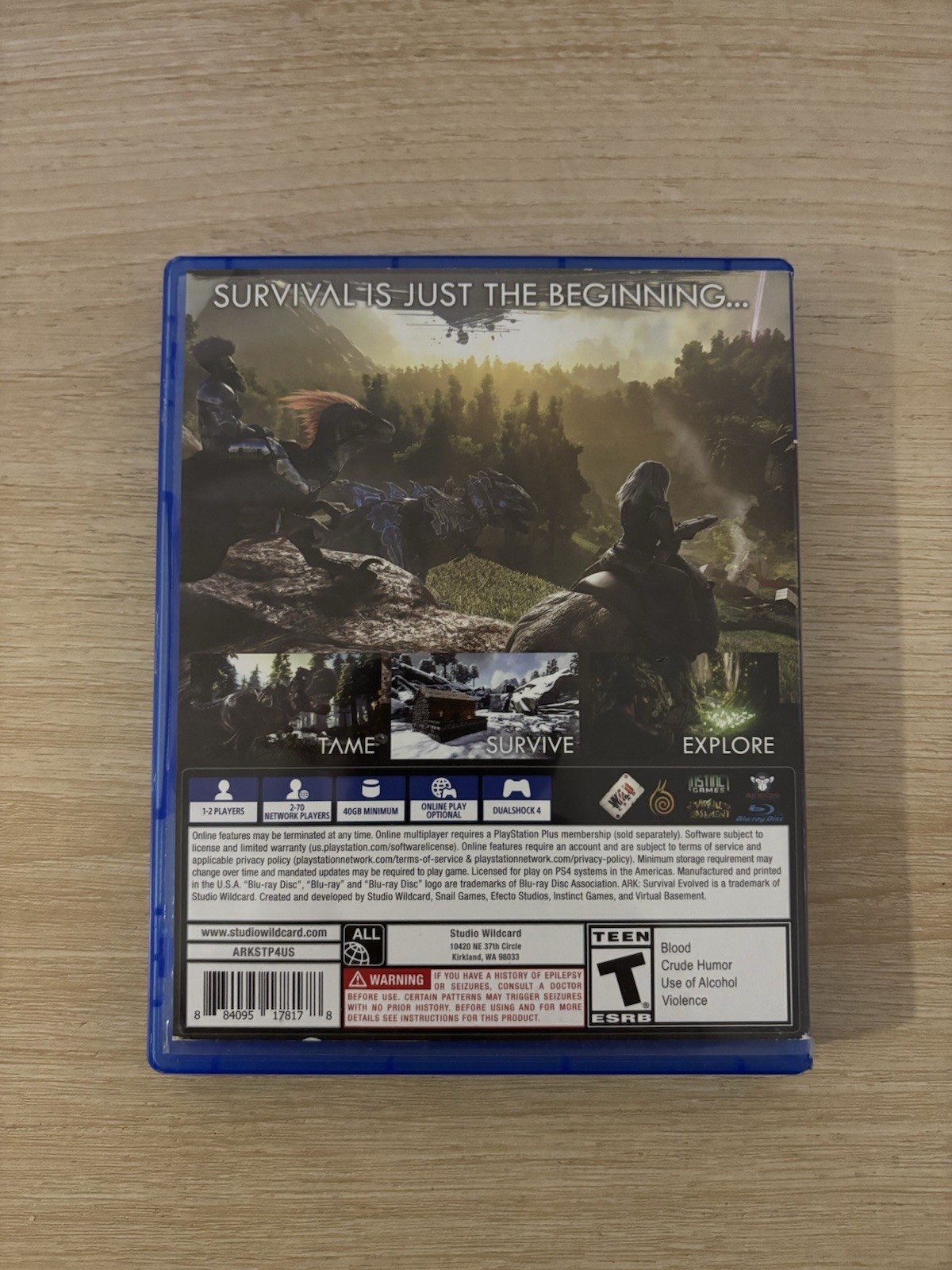Studio Wildcard ARK: Survival Evolved (PS4) T, NTSC-U/C, 2017, Case
