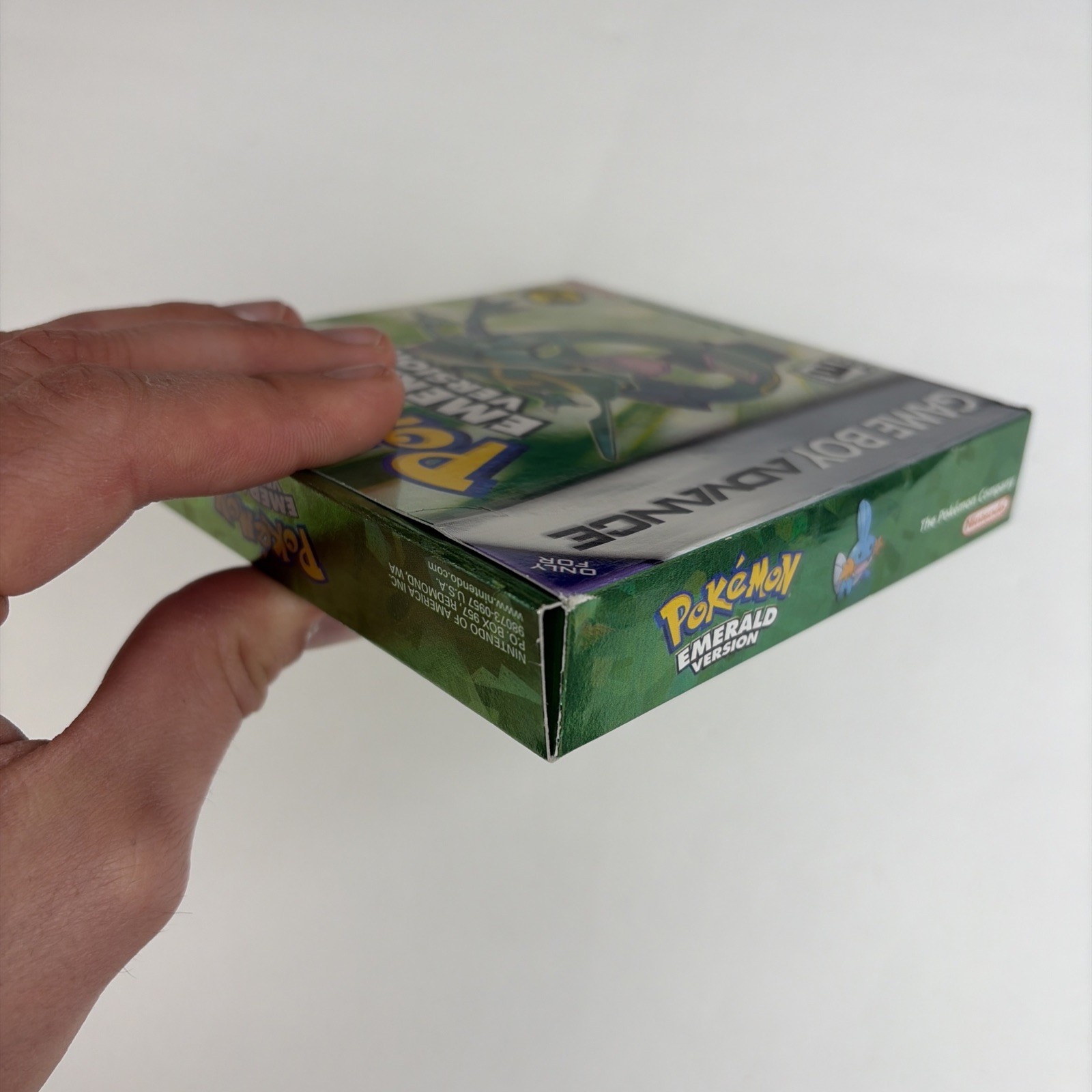 NICE Pokemon Emerald Game Boy Advance Authentic CIB Complete w Poster Manual Box