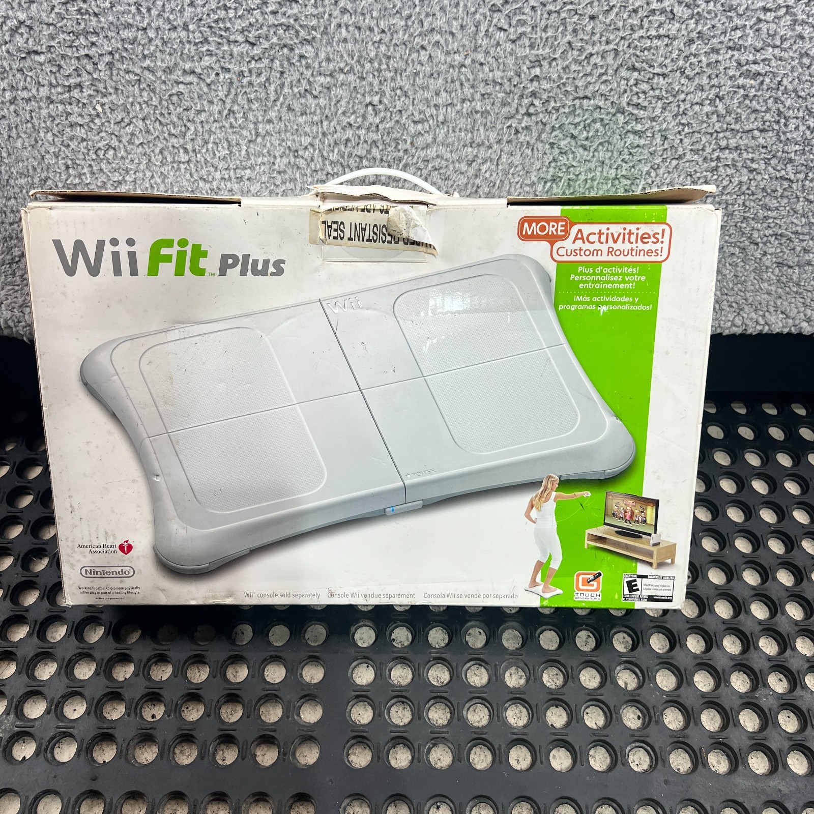 Wii Fit Plus With Balance Board – BRAND NEW SEALED – Original Packaging