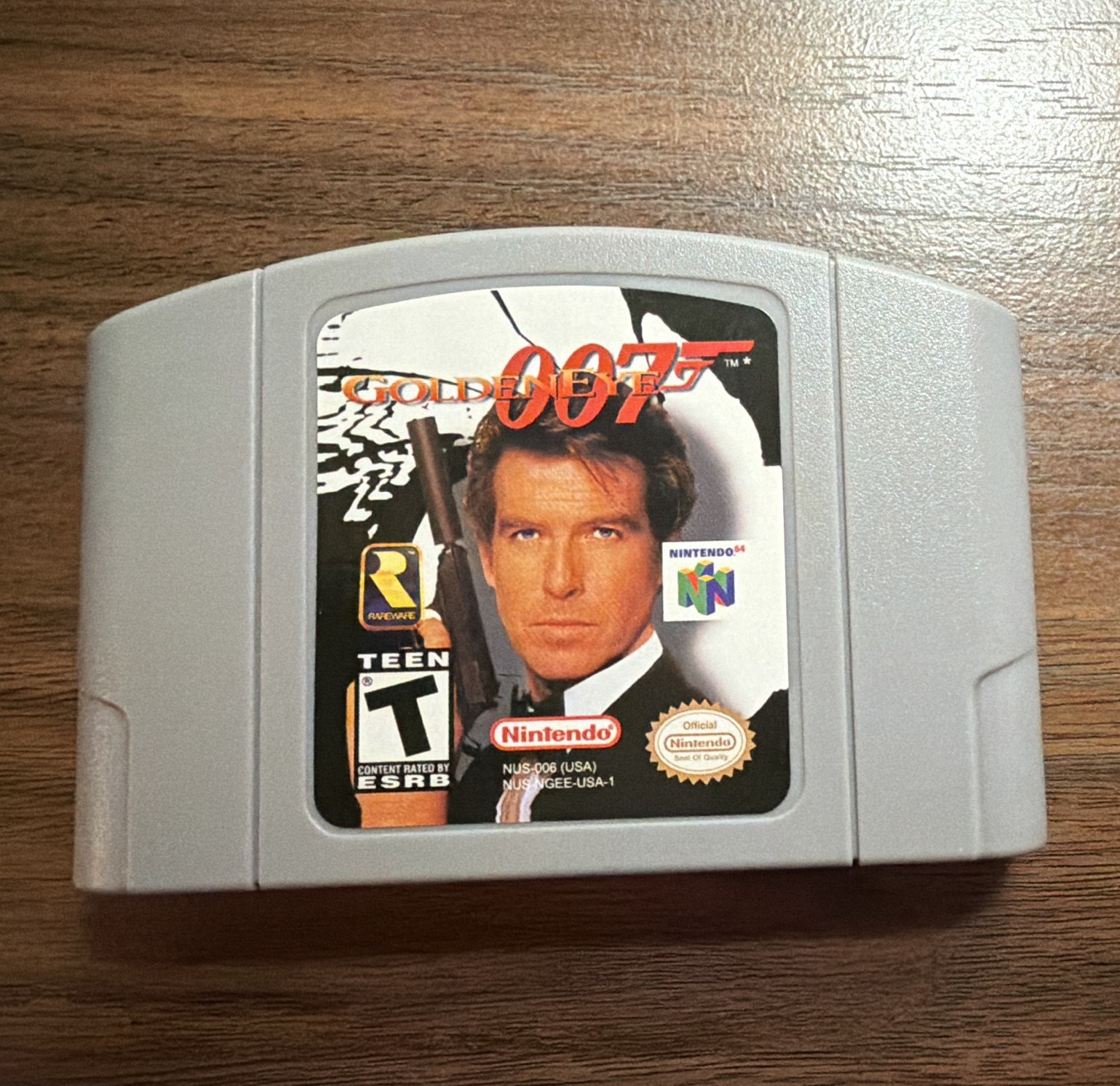 Nintendo GoldenEye 007 Nintendo 64 N64 Cartridge T NTSC-U/C Multiplayer 1997