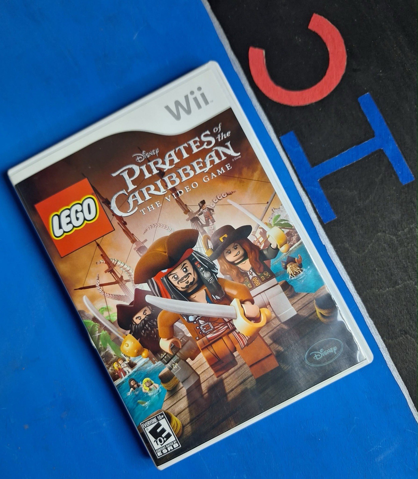 Disney Interactive LEGO Pirates of the Caribbean (Nintendo Wii, NTSC-U/C, E10+,…