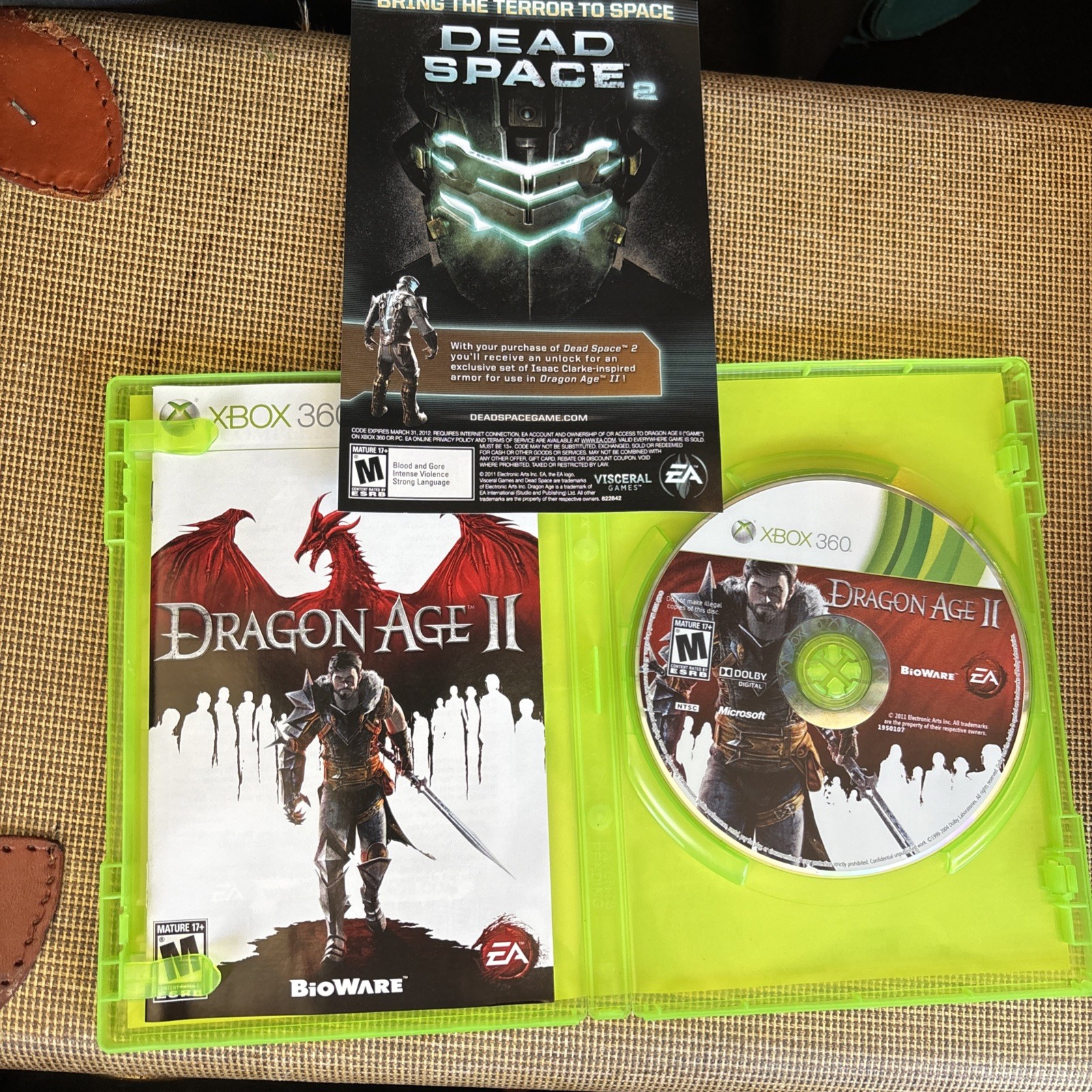 Dragon Age 2 (Microsoft Xbox 360) Complete in Box Manual
