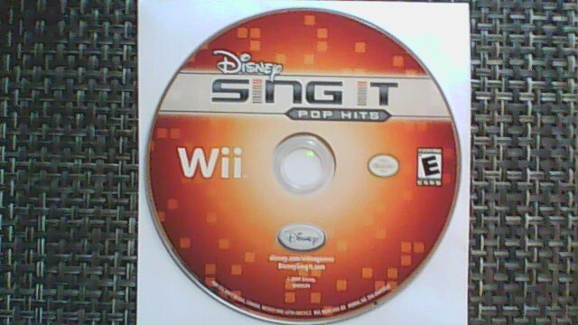 Disney Sing It: Pop Hits (Nintendo Wii, 2009)