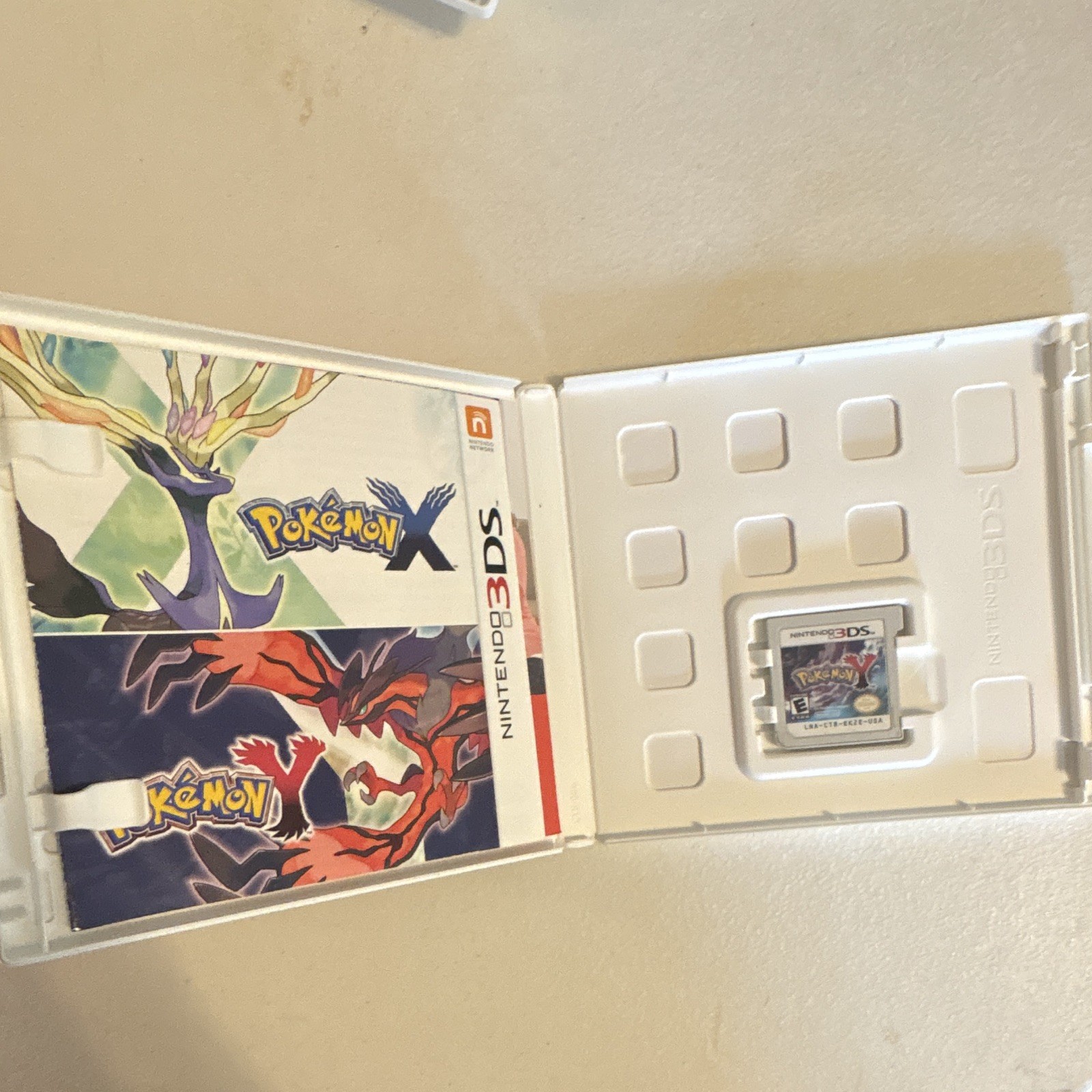 Nintendo Pokémon Y Nintendo 3DS Game 2013 E NTSC-U/C Multiplayer