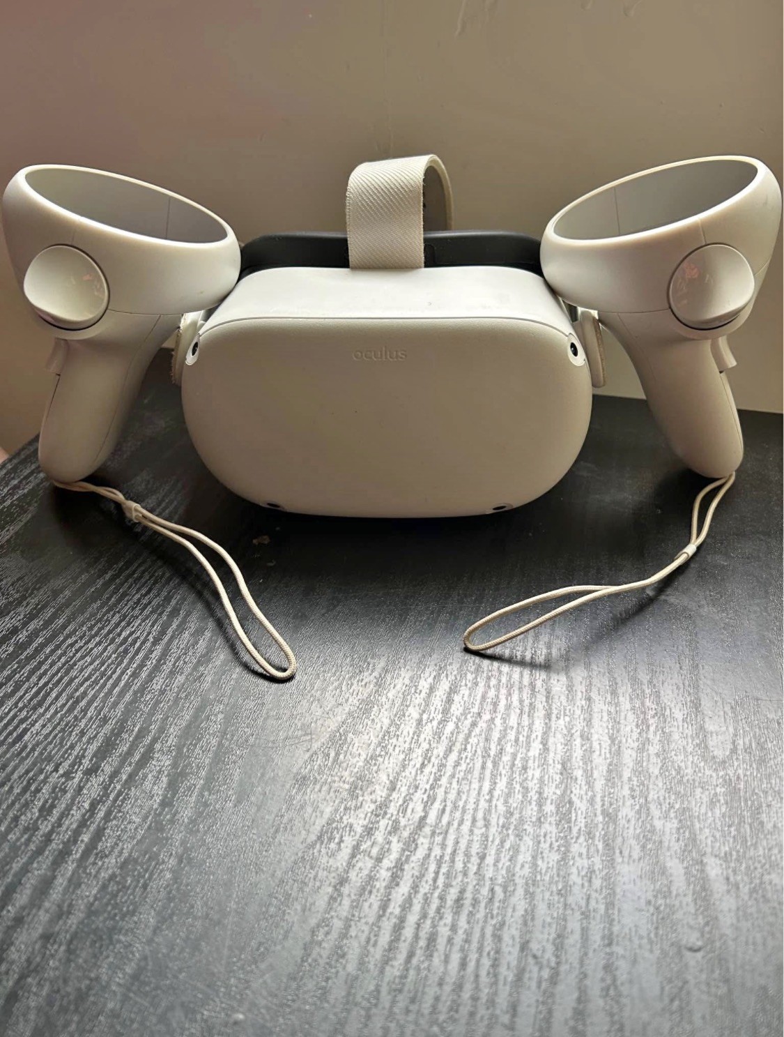 Meta Oculus Quest 2 128GB Standalone VR Headset White With Adjustable Head strap