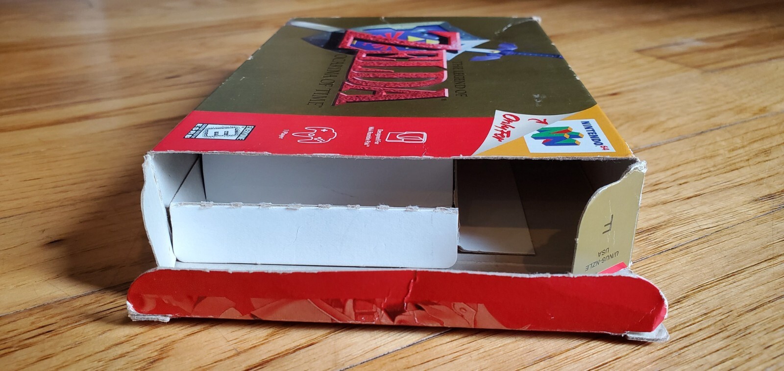 The Legend of Zelda Ocarina of Time Nintendo 64 N64 Complete CIB Box AUTHENTIC !
