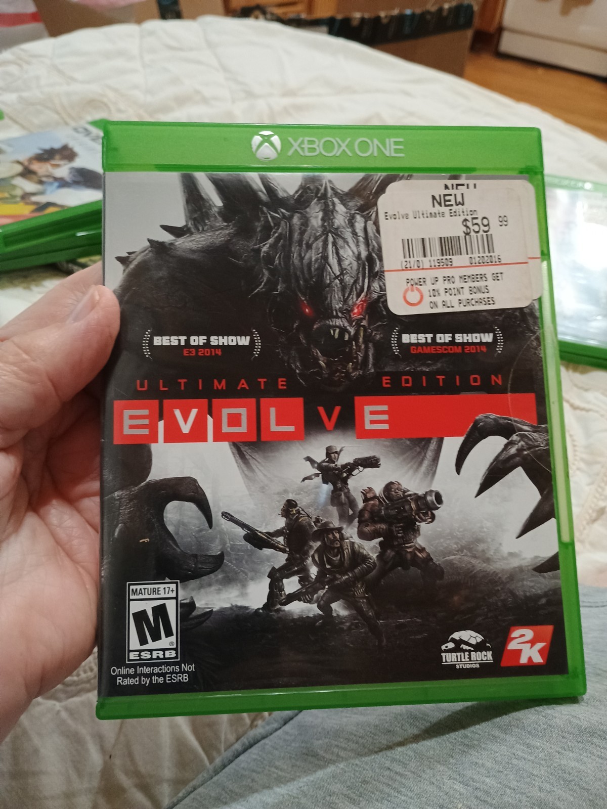 Evolve: Ultimate Edition for Xbox One Disc Fast Shipping!