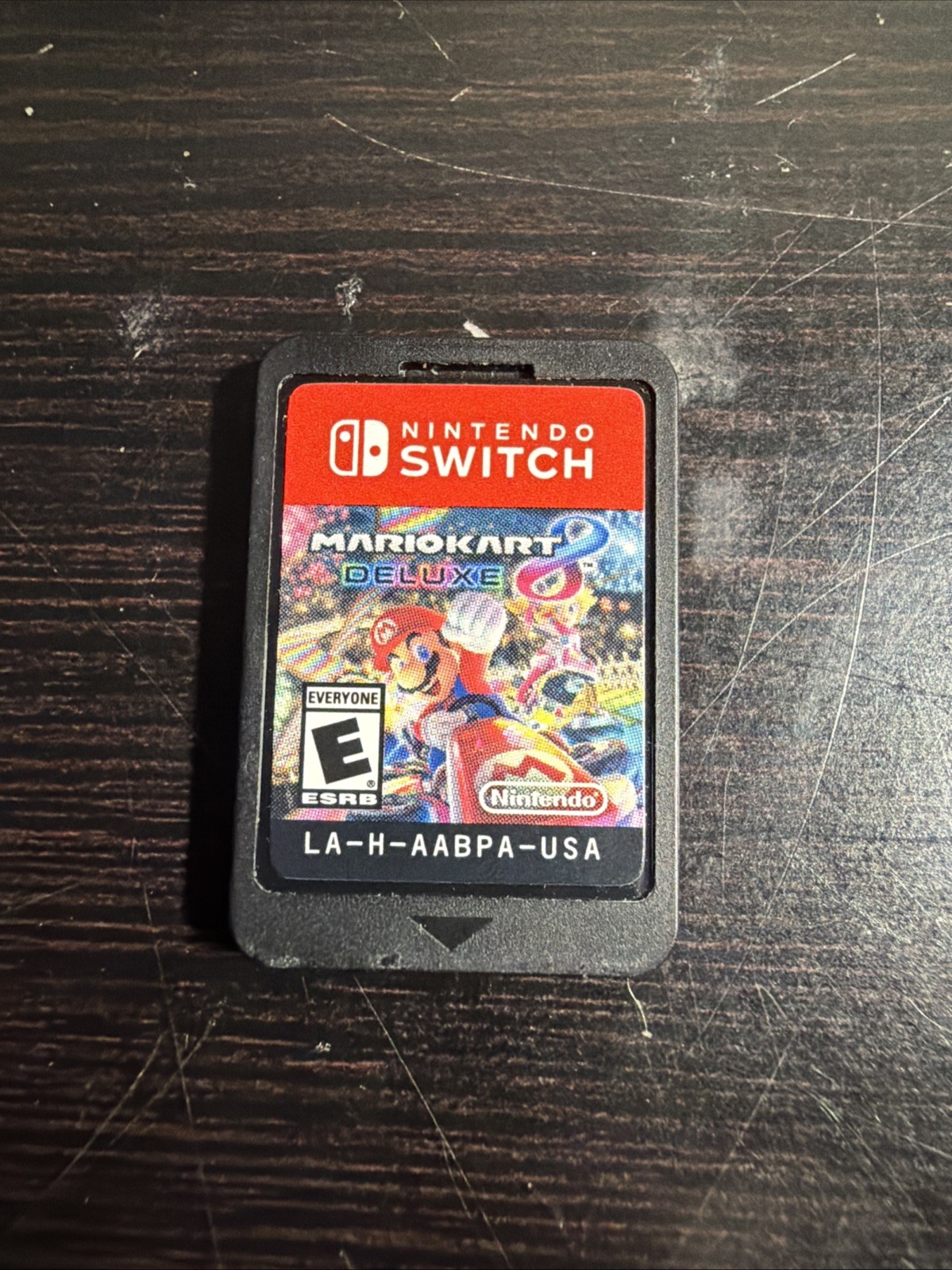 Mario Kart 8 — Deluxe Edition (Nintendo Switch, 2017) [Physical]