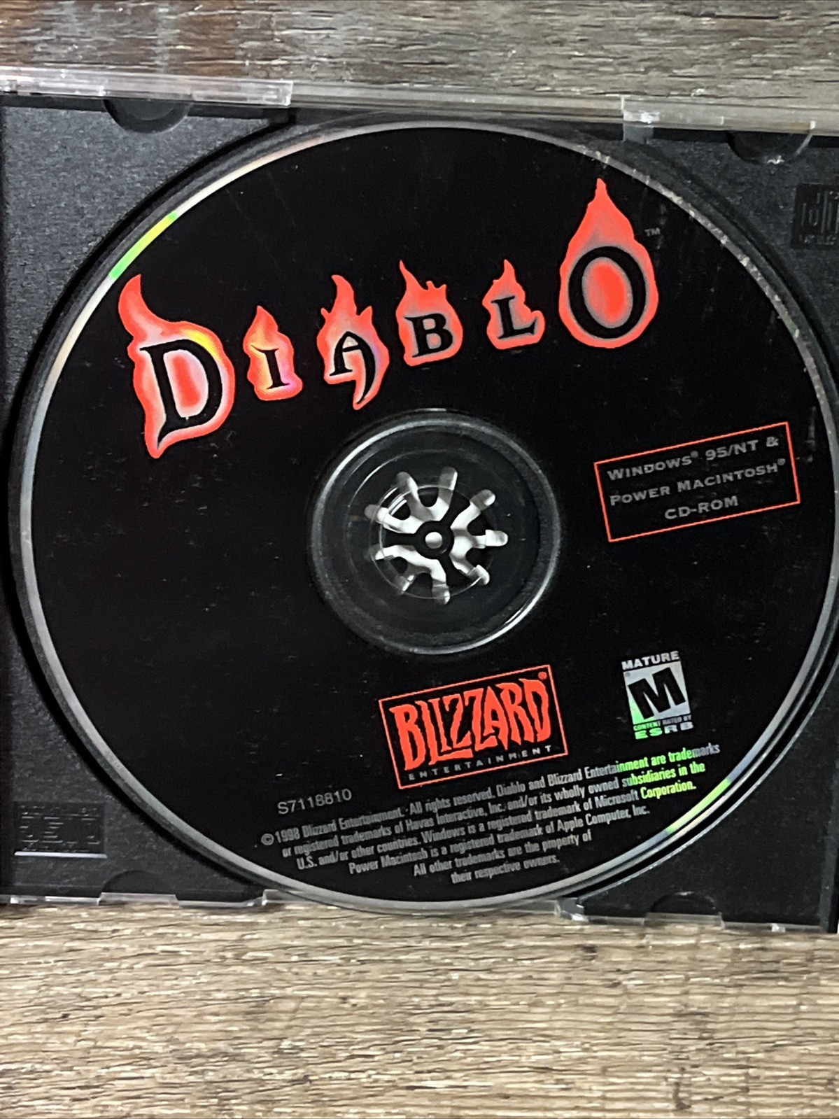 Diablo + Hellfire – Game of the Year (PC, 1998)