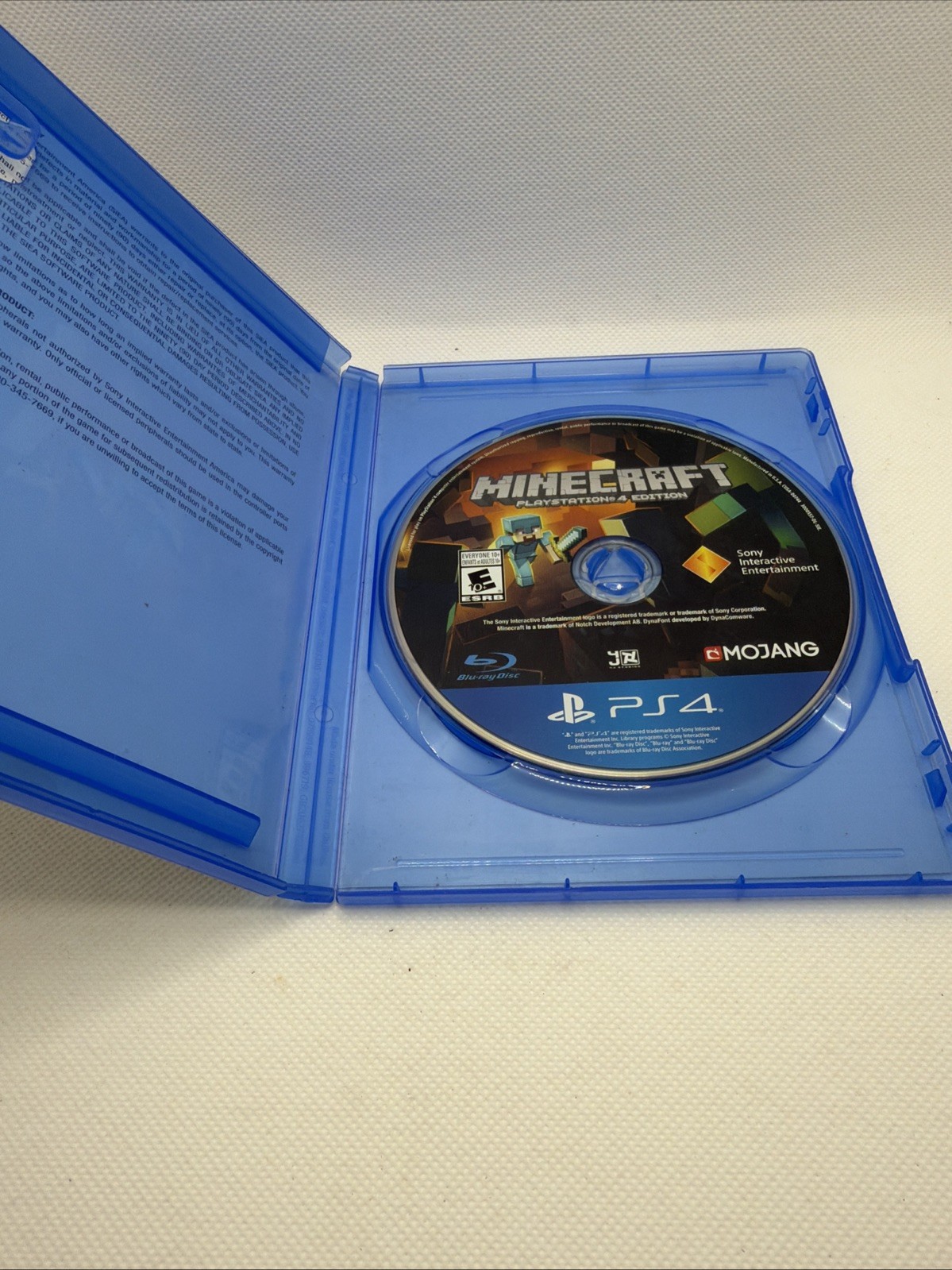 Minecraft (PlayStation 4, 2014)