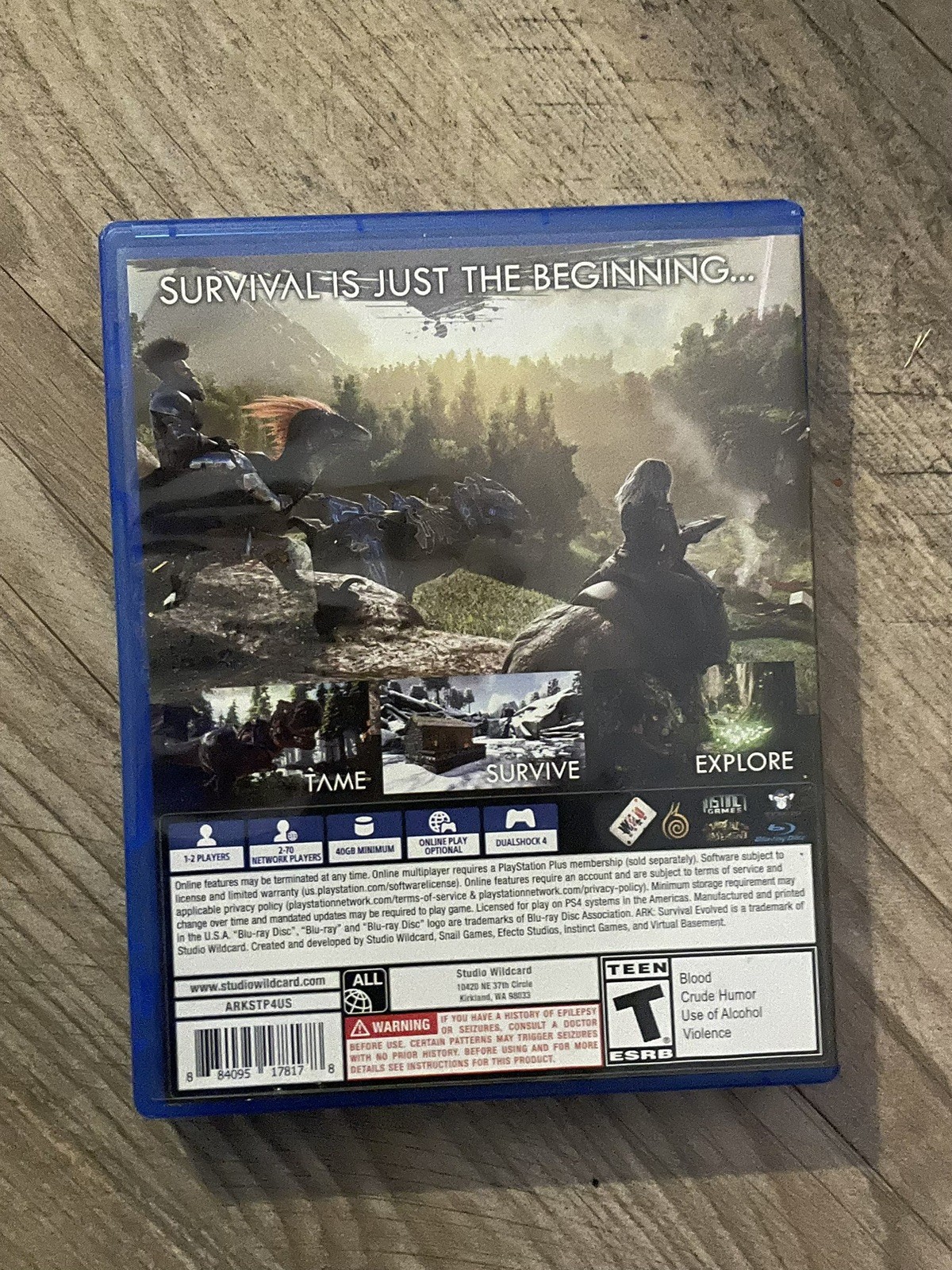 Studio Wildcard Ark: Survival Evolved (Sony PlayStation 4, 2017)