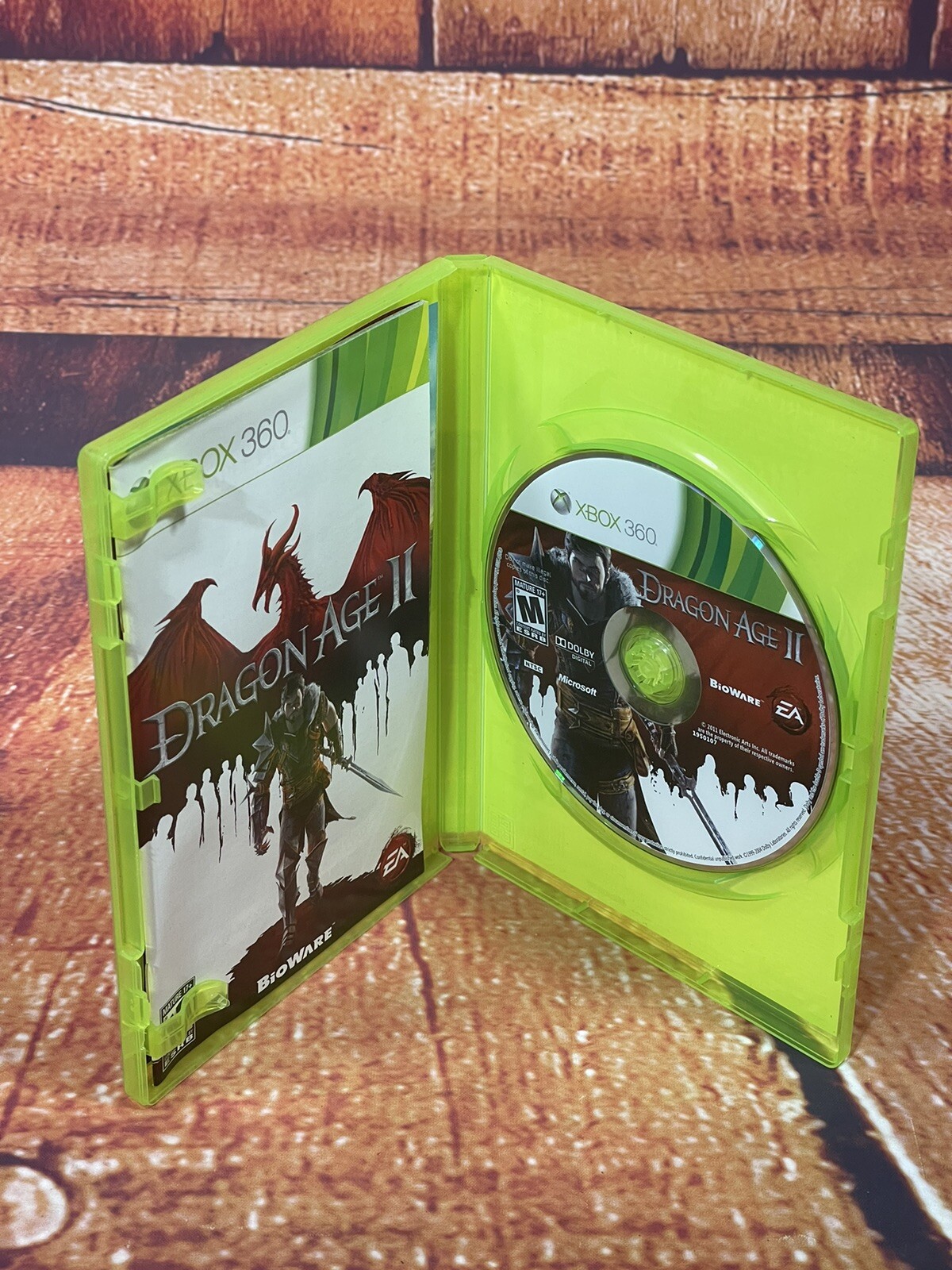 Dragon Age 2 Xbox 360 CIB Complete w/ Manual Tested