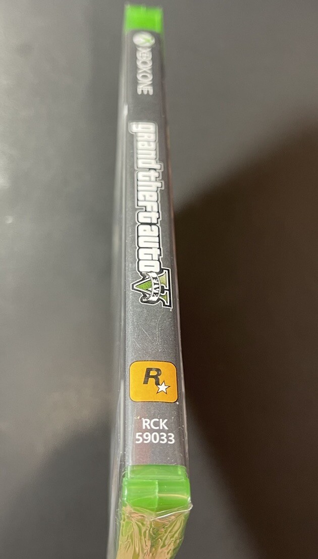 Grand Theft Auto V / GTA V / GTA 5 [ Premium Edition ] (XBOX ONE) NEW