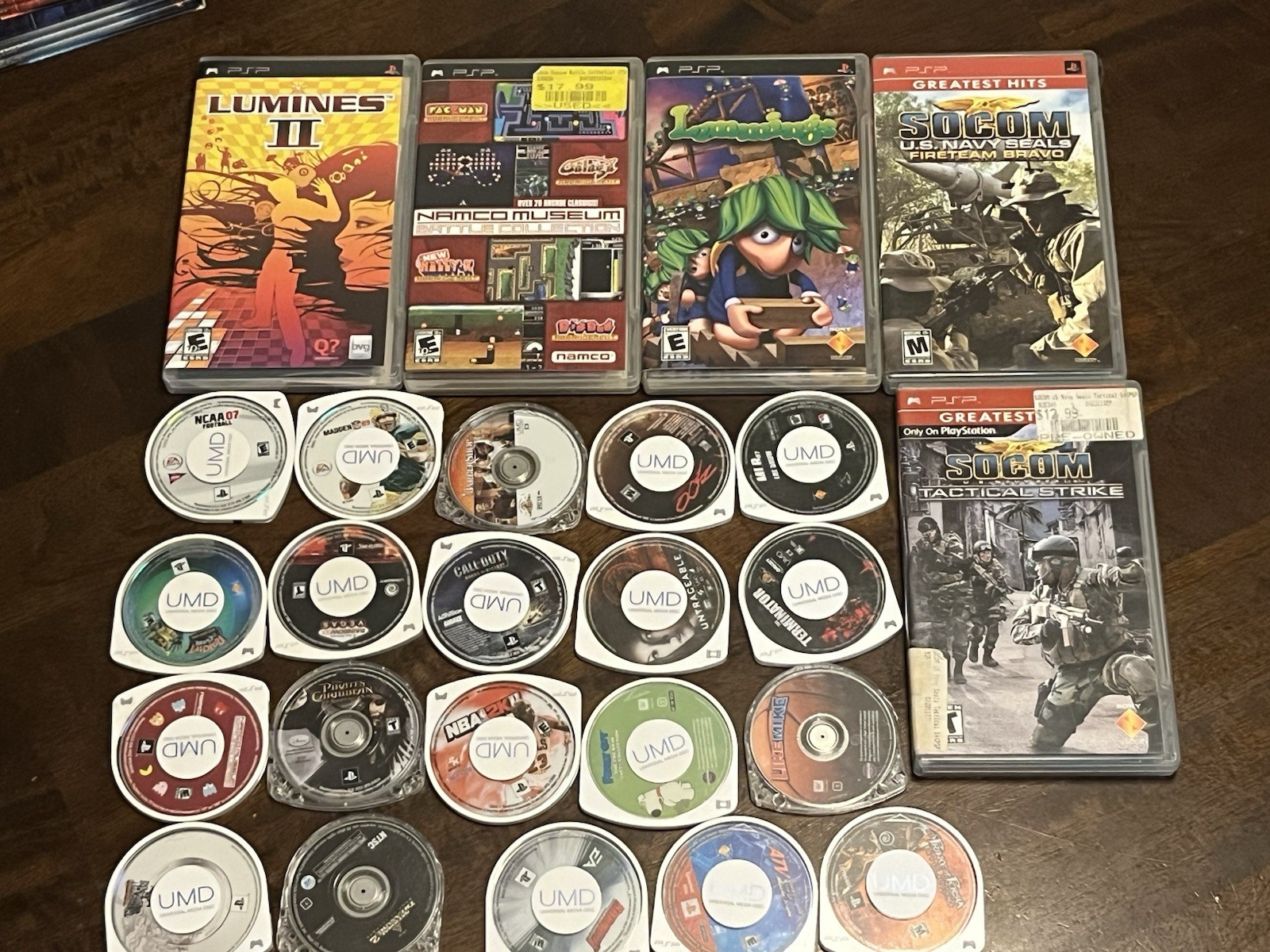 Sony PlayStation PSP /UMD Lot 25 Games Various Titles 18 Games 7 Movies No dups