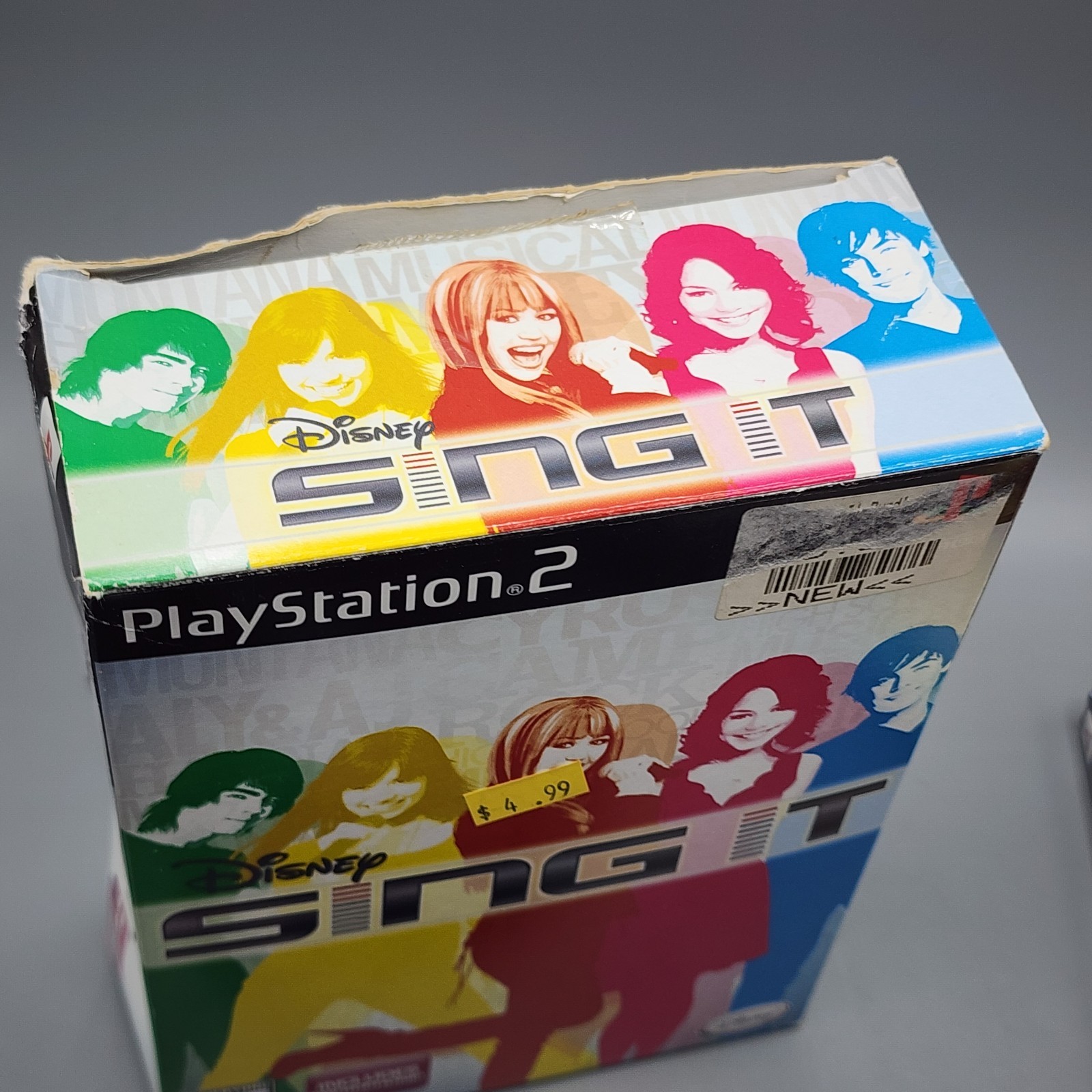 Disney Sing It Bundle with Microphone – PlayStation 2