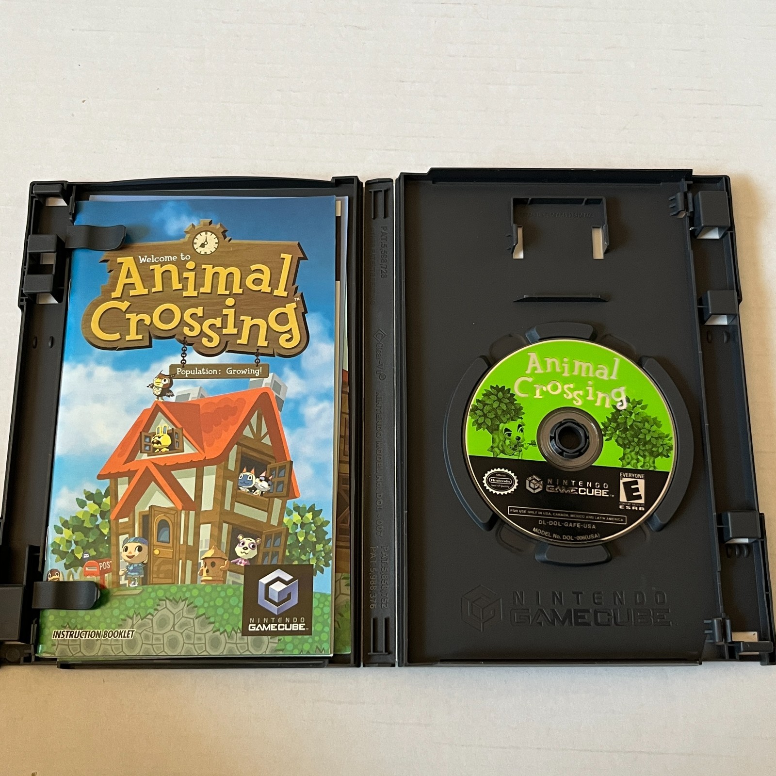 Animal Crossing for Nintendo GameCube (Used) w/ Case, Manual, Inserts