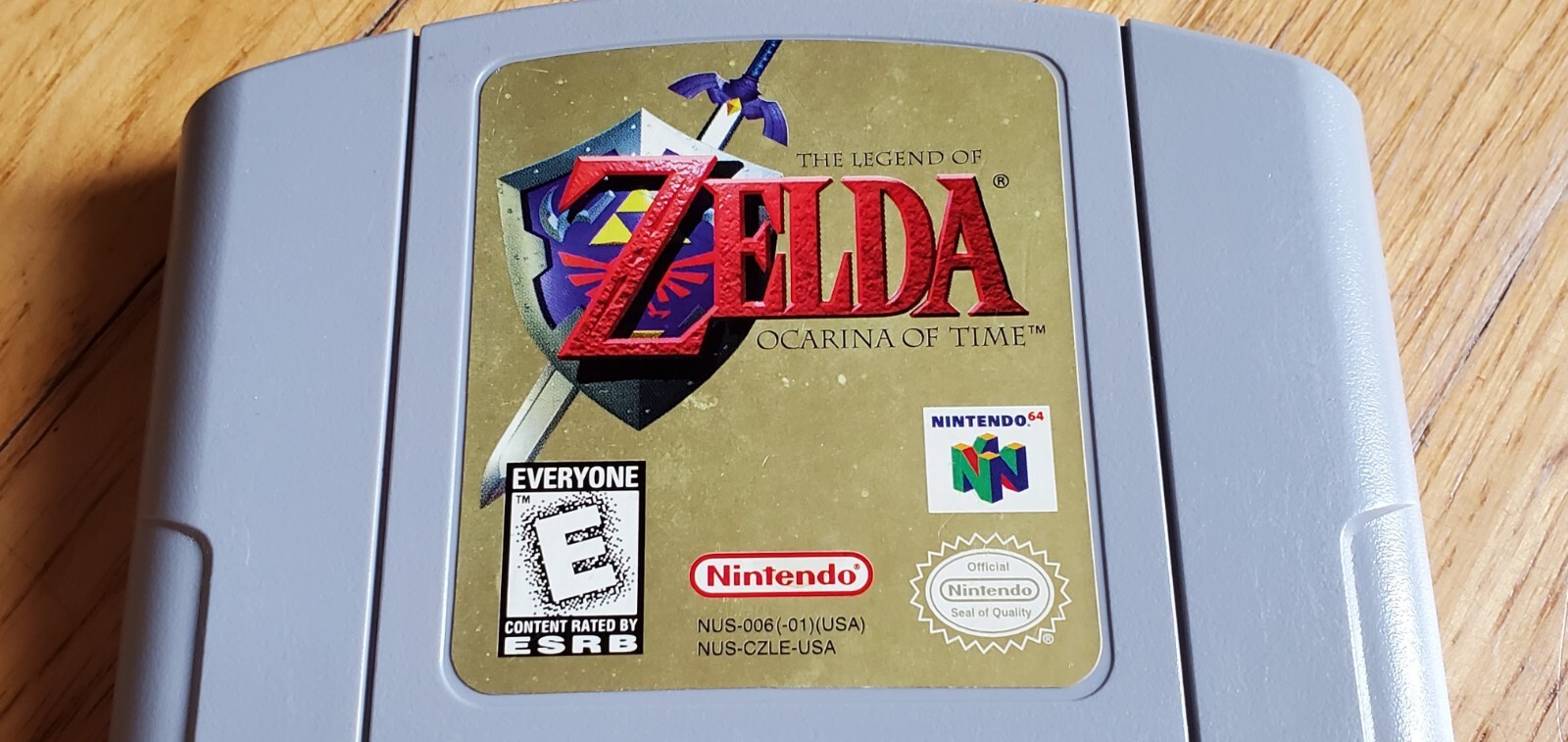 The Legend of Zelda Ocarina of Time Nintendo 64 N64 Complete CIB Box AUTHENTIC !