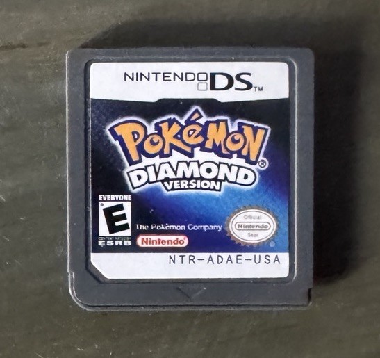 *Authentic* Nintendo Pokémon Diamond Version
