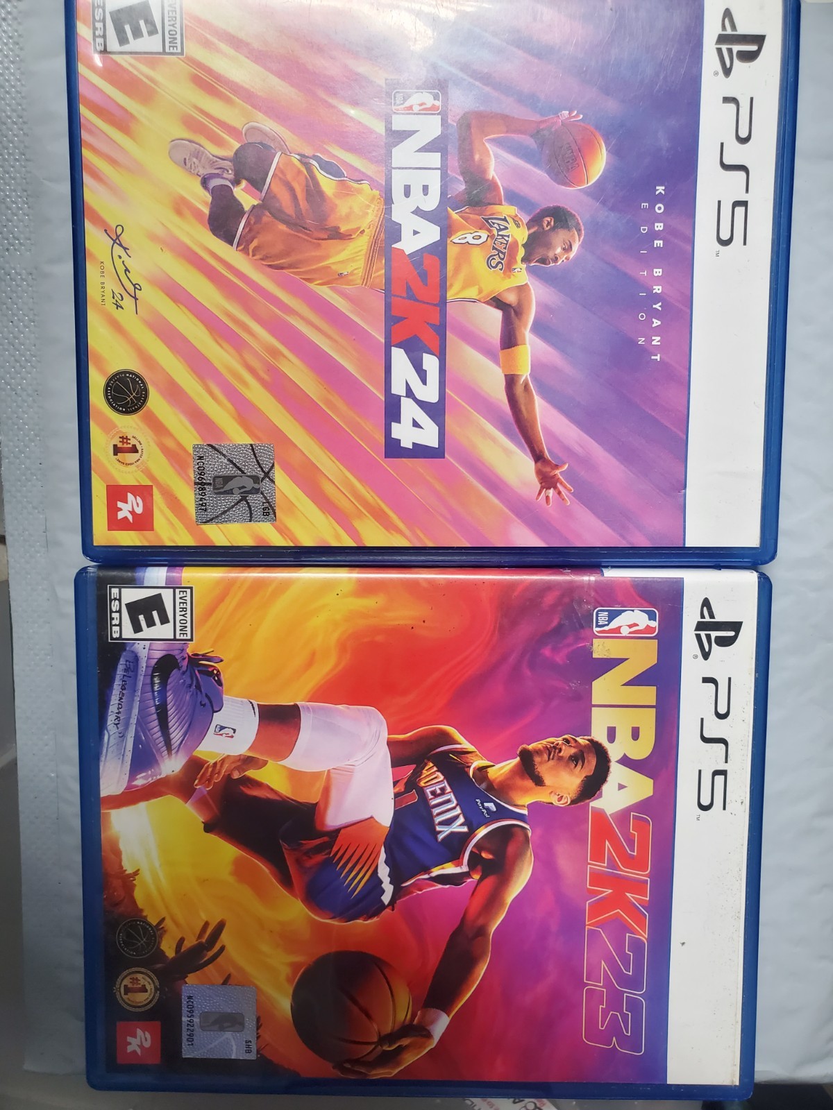 LOT OF 2: NBA 2K24 Kobe Bryant Edition + NBA 2K23 Sony PlayStation 5
