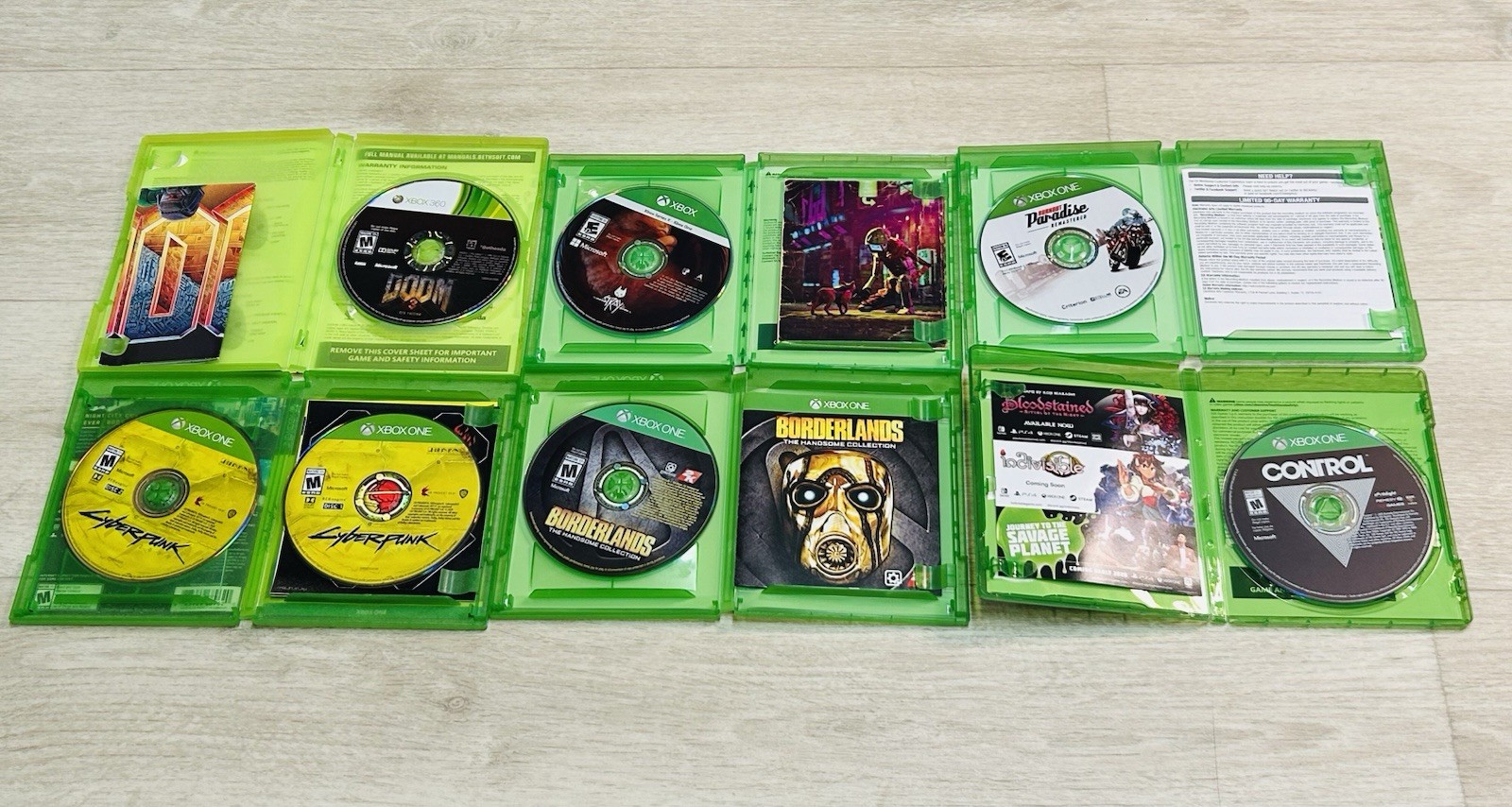 Xbox One Game Lot of 6- Cyberpunk 2077, Control, Burnout-Doom-Stray-Borderlands