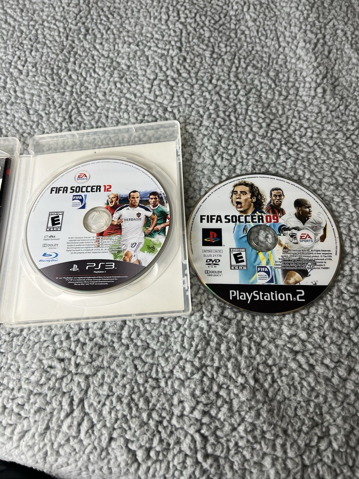 FIFA Soccer 12 And FIFA Soccer 9 (Sony PlayStation 2 And 3) – Bundle