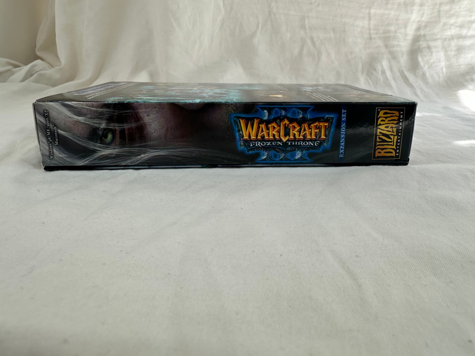 SIGNED Warcraft III 3: The Frozen Throne NIB w/ RELEASE EVENT T-SHIRT, POSTER