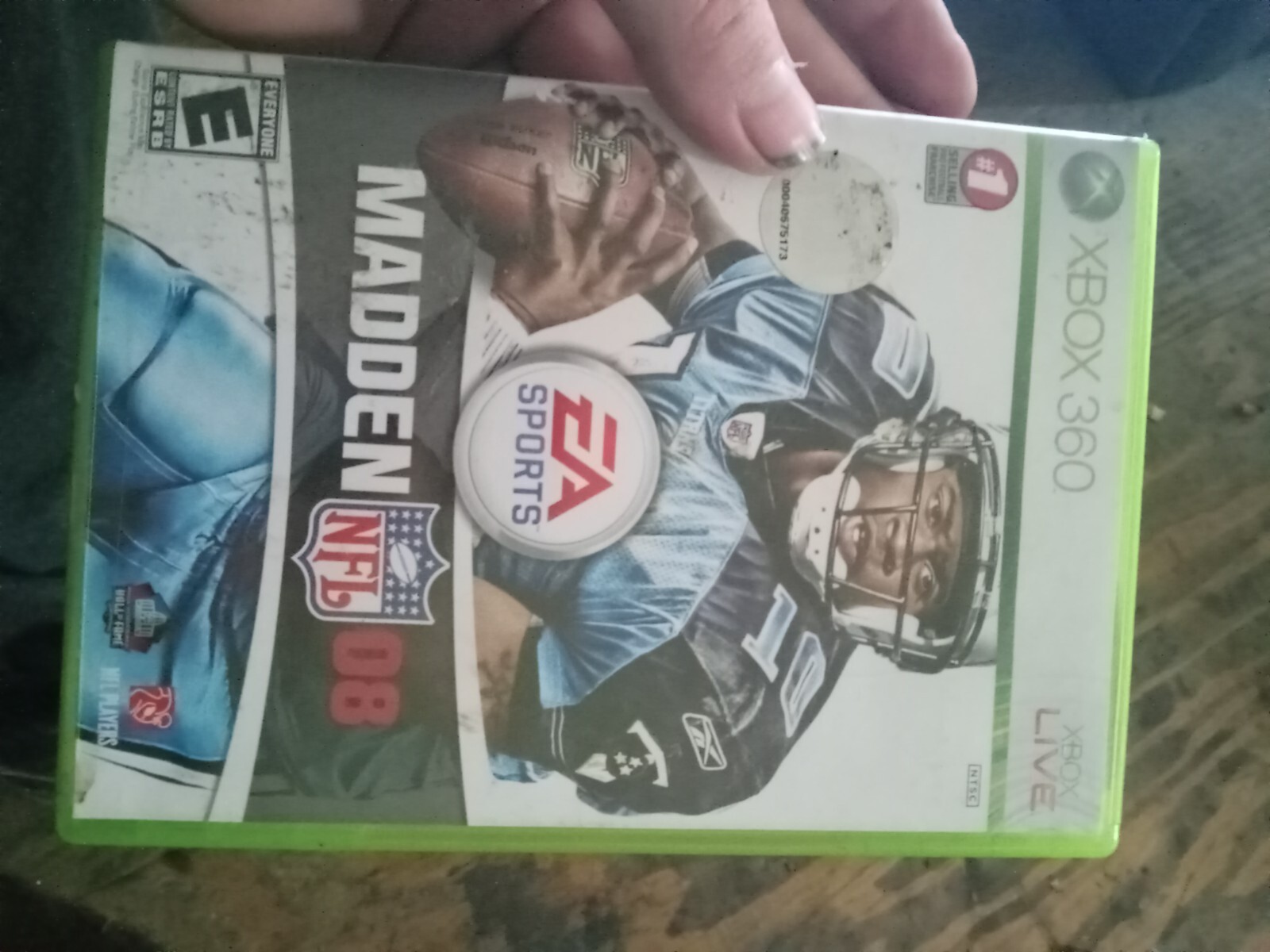 Madden NFL 08 (Microsoft Xbox 360, 2007) great game good time yes buy if youwant