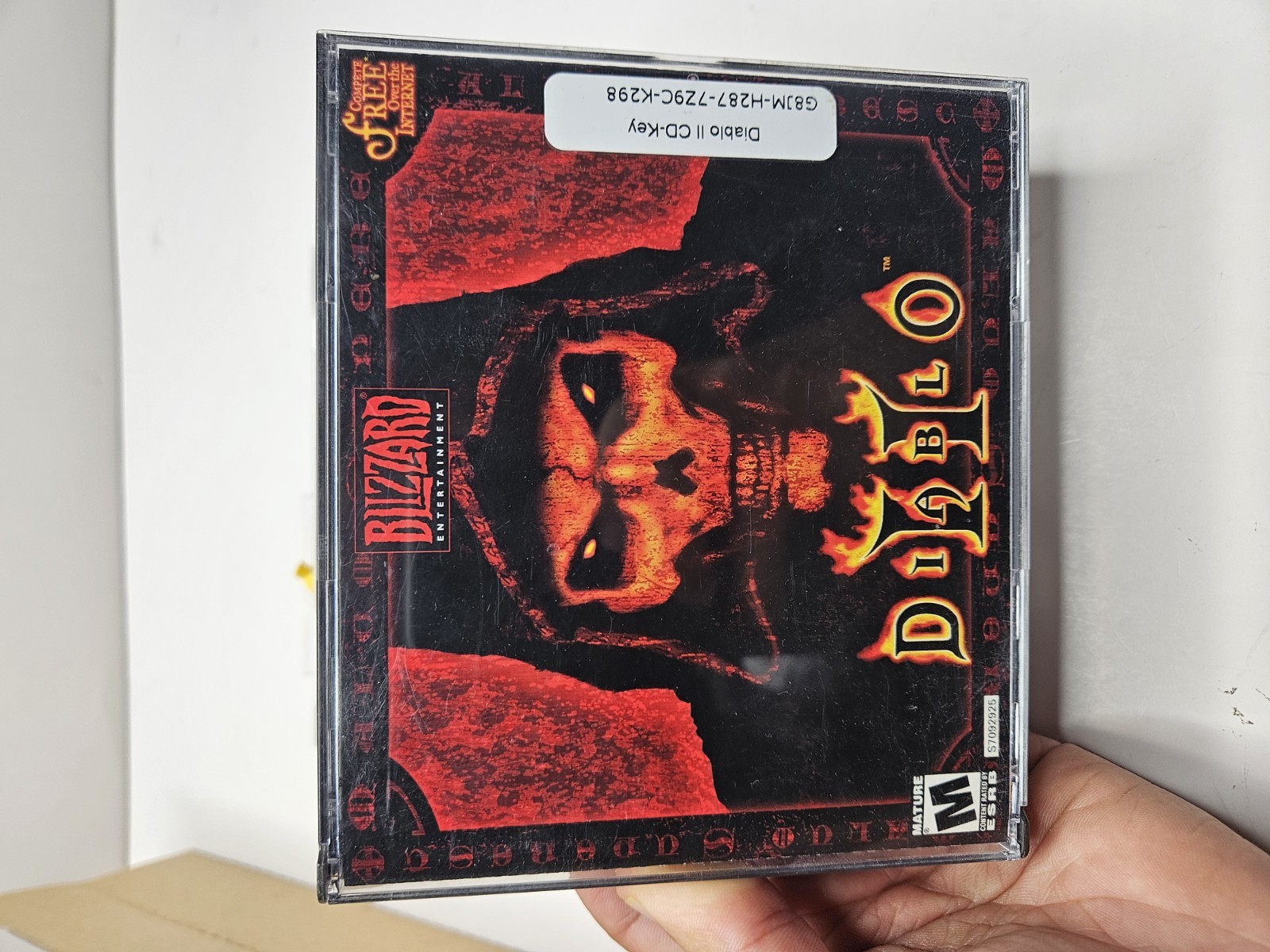 Diablo II + Diablo II Expansion Set: Lord of Destruction Box Set W/poster Pc