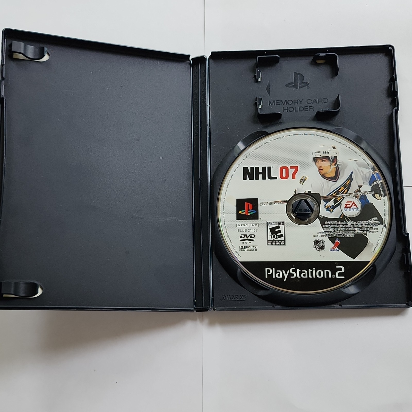 EA SPORTS NHL 07 Sony PlayStation 2 PS2 E10+ (Everyone 10+) NTSC-U/C
