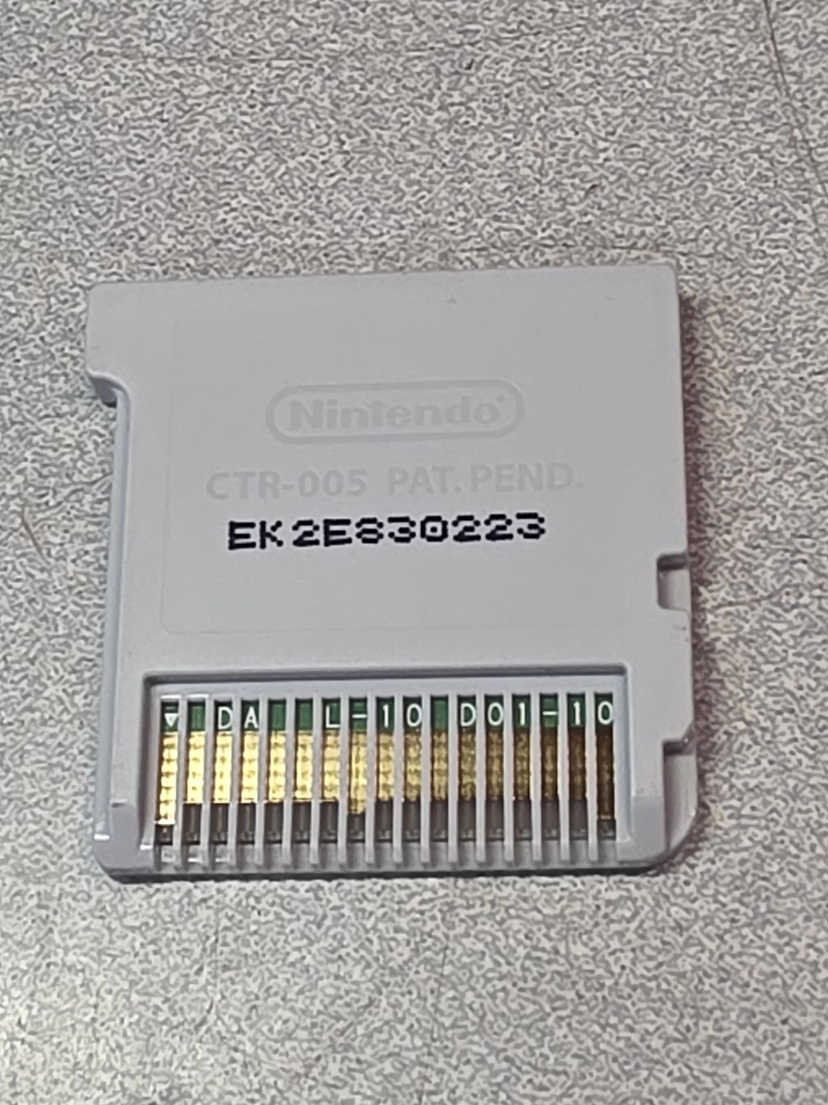 Pokémon Y Nintendo 3DS Video Game Cartridge