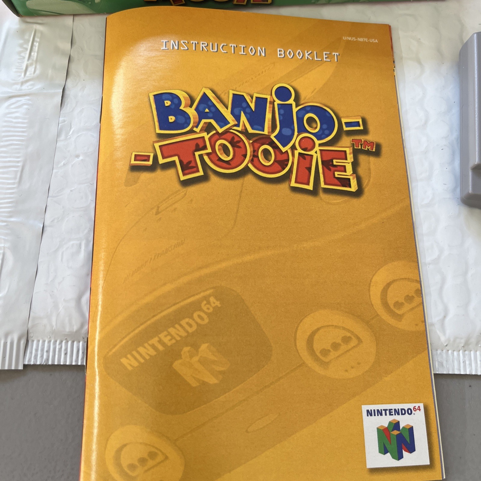 Banjo-Tooie N64 Nintendo 64 Authentic Box Manual Game