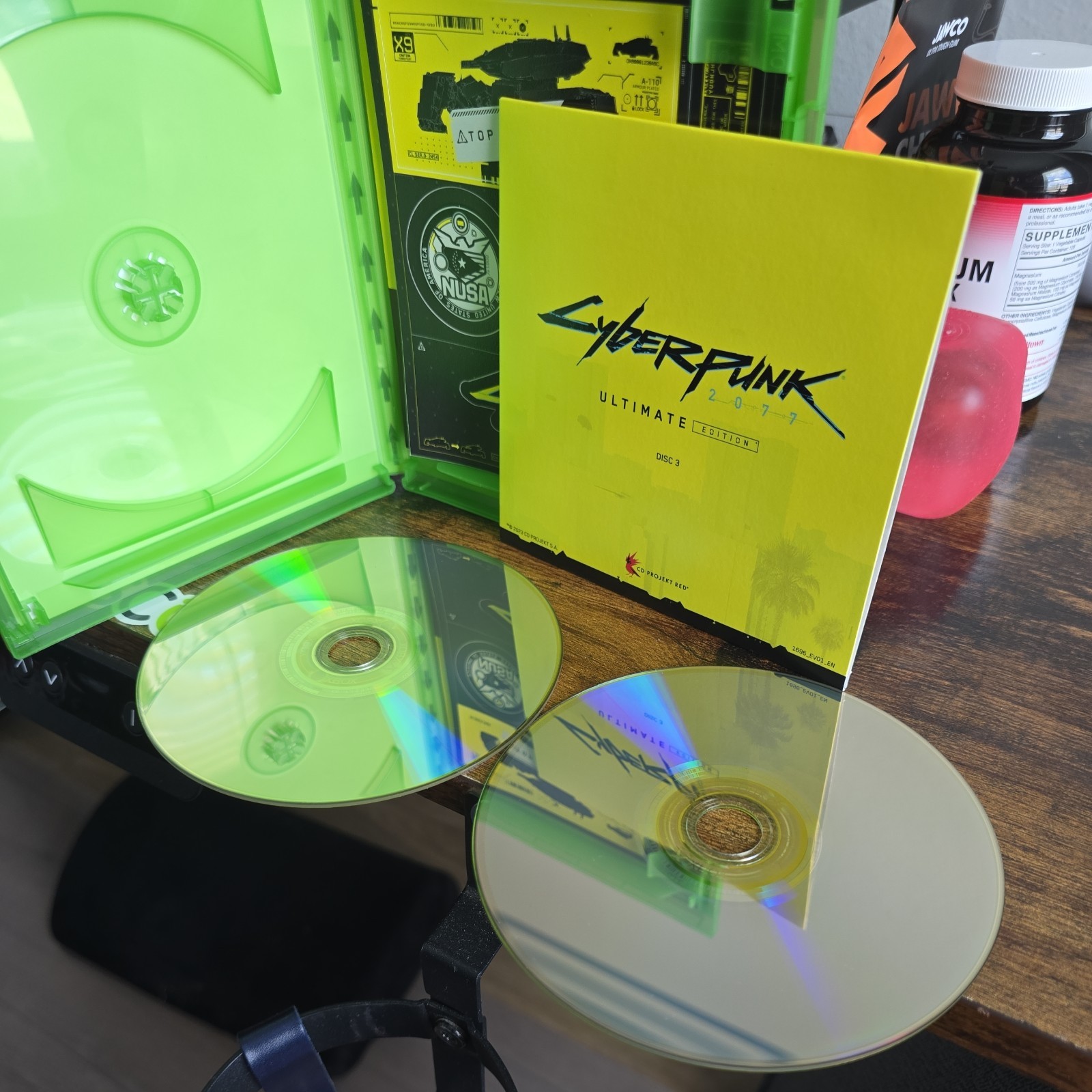 Cyberpunk 2077 Ultimate Edition (Xbox Series X|S, 2023) 3-Disc – Open Box