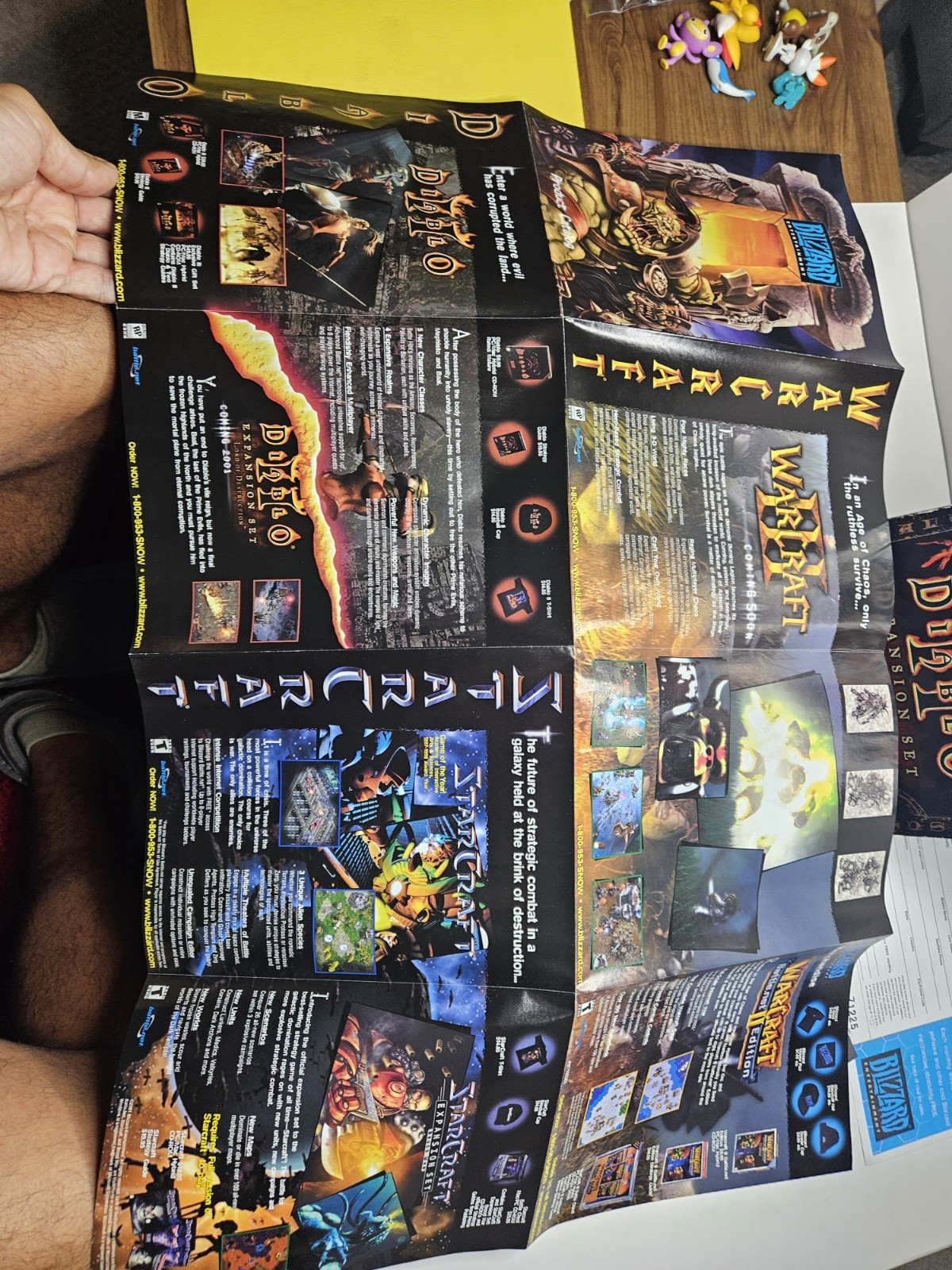 Diablo II + Diablo II Expansion Set: Lord of Destruction Box Set W/poster Pc