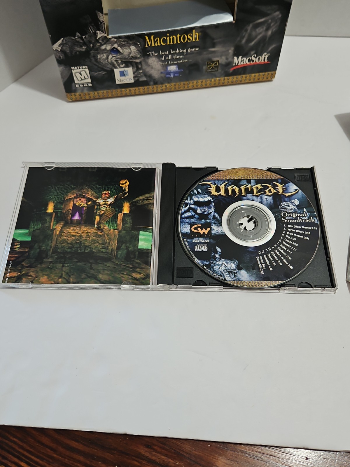 Unreal PC Mac Big Box Game Complete With Strategy Guide Book