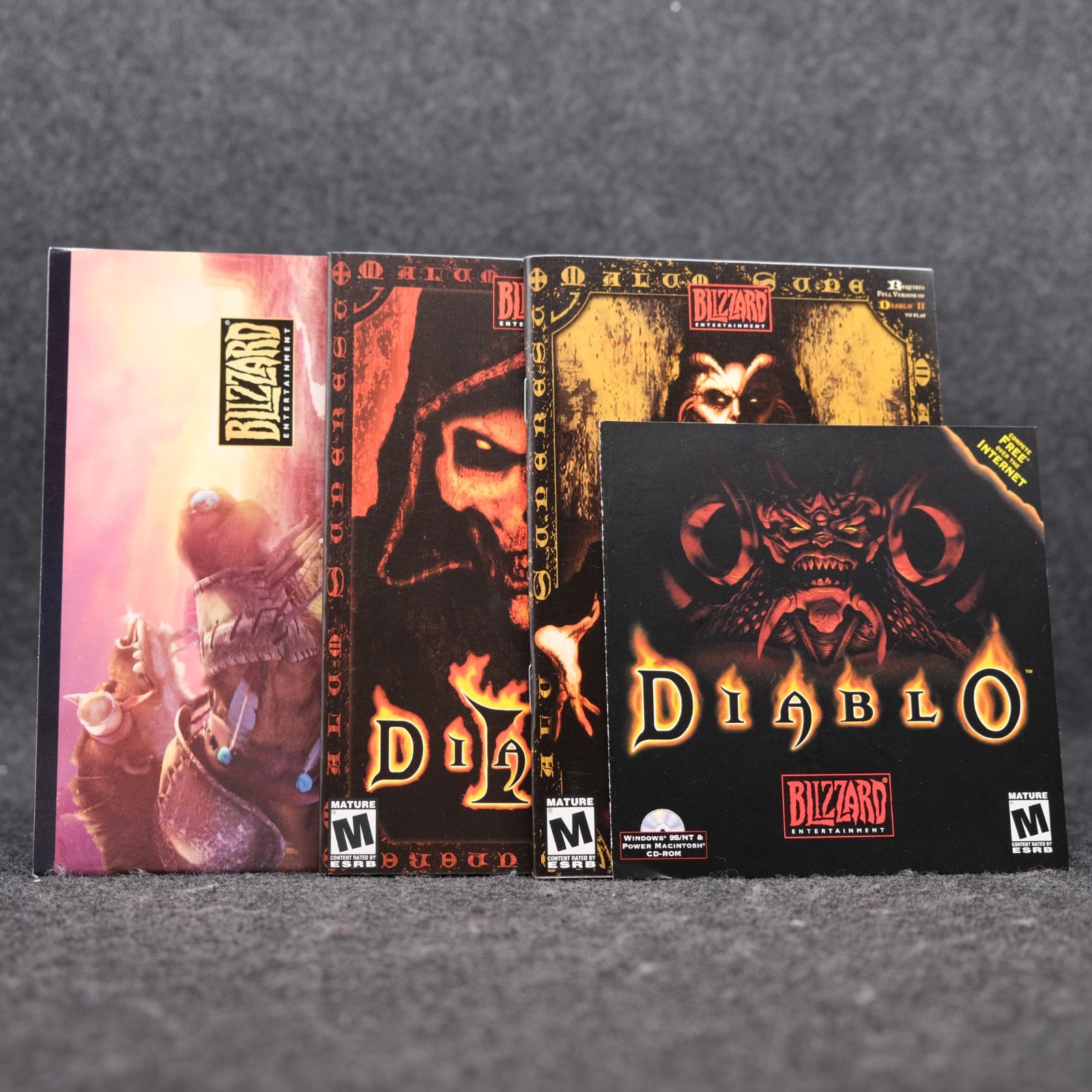 Diablo Battle Chest (PC) Partially CIB – Authentic Good Condition