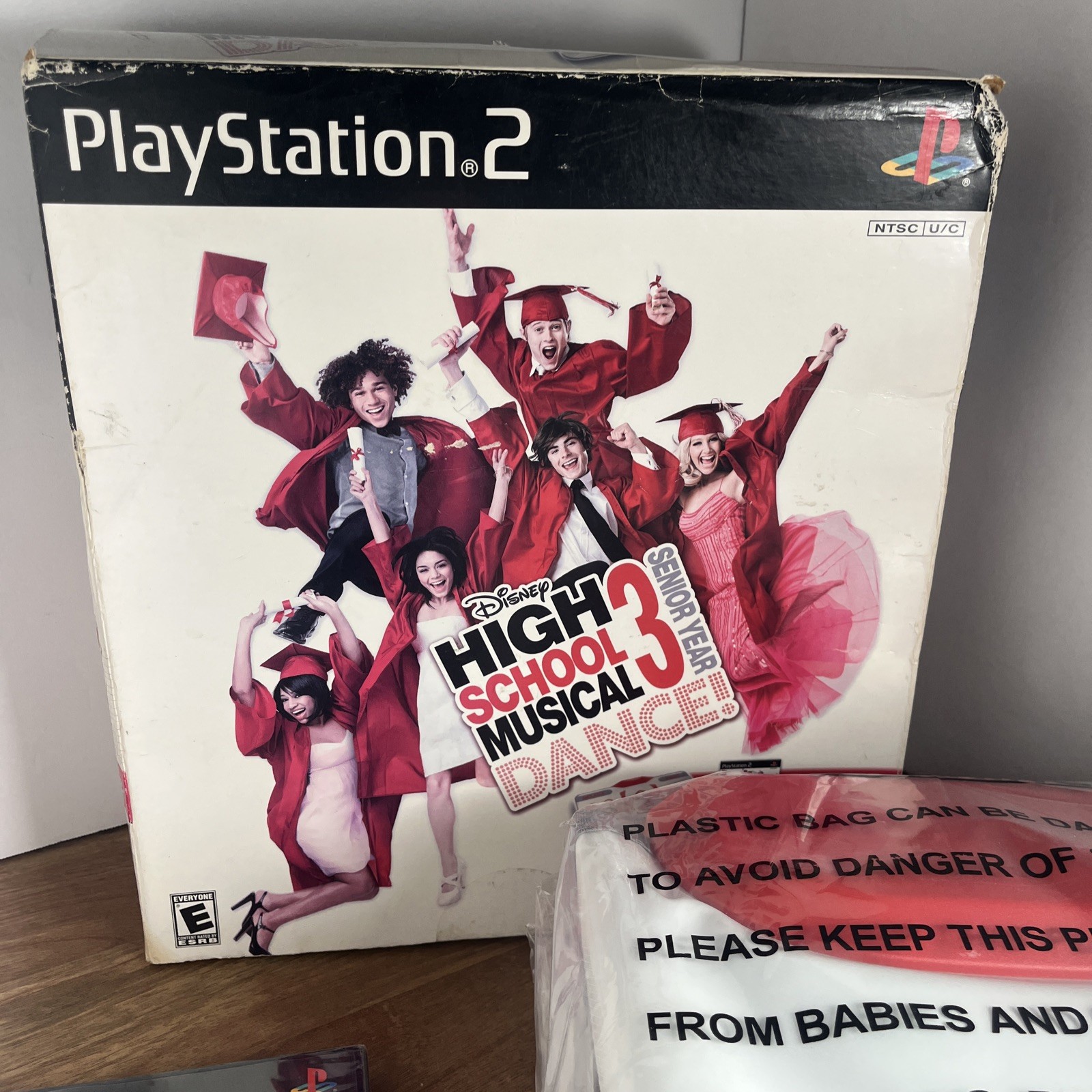 High School Musical 3: Senior Year Dance Bundle (Sony PS2) New Open Box