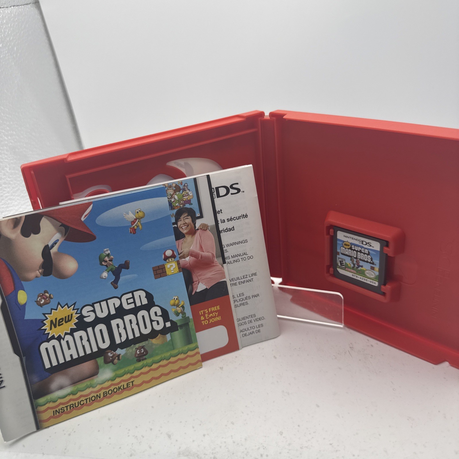 Super Mario Bros Nintendo DS Complete CIB w/ Manual & Inserts Tested Authentic
