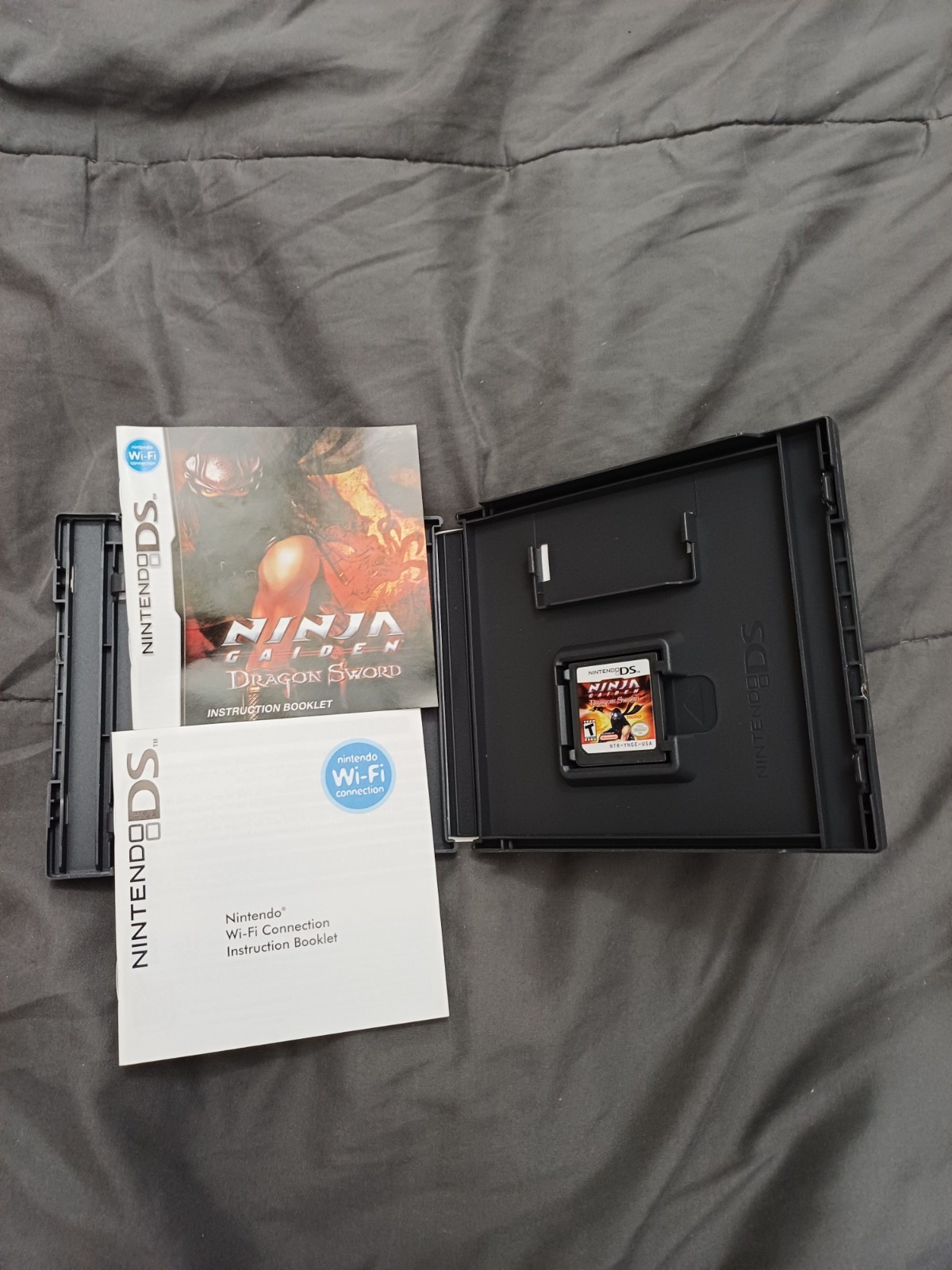 DS/3DS action game bundle, incl. Shinobi, Ninja Gaiden, Metroid First Hunt.