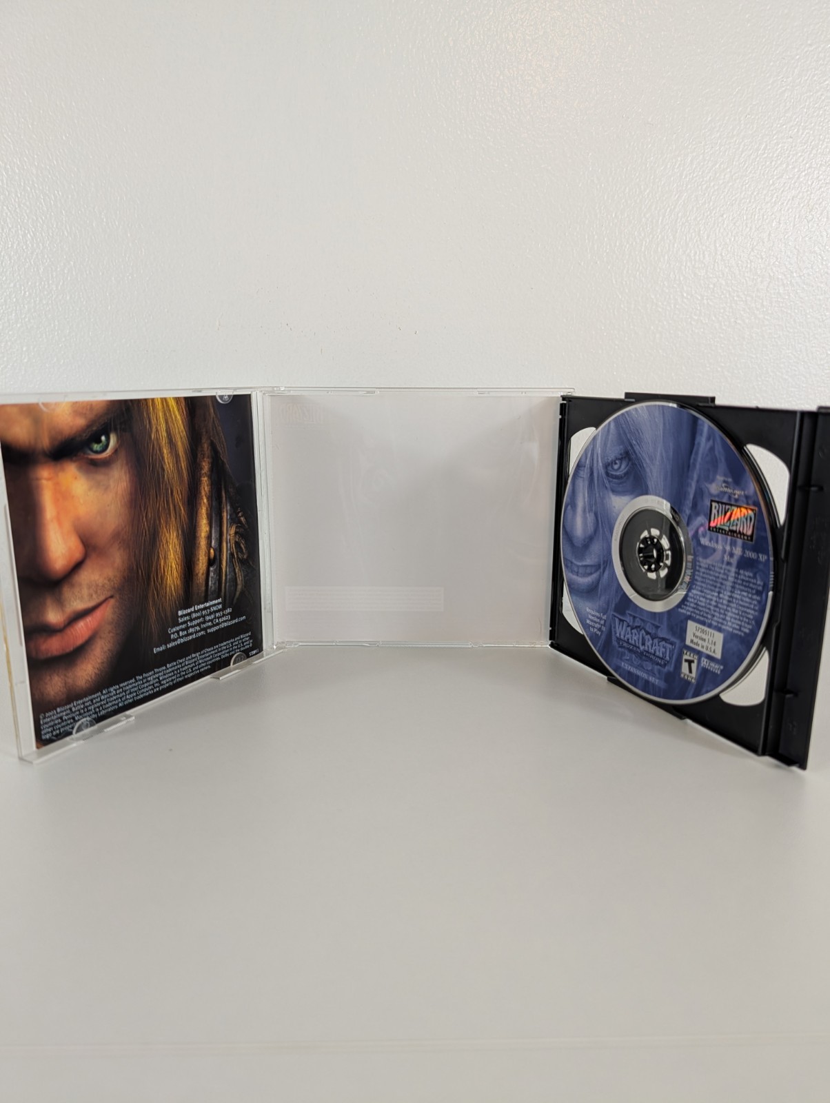 WarCraft III Battle Chest (PC, 2003) Case & Discs + Key