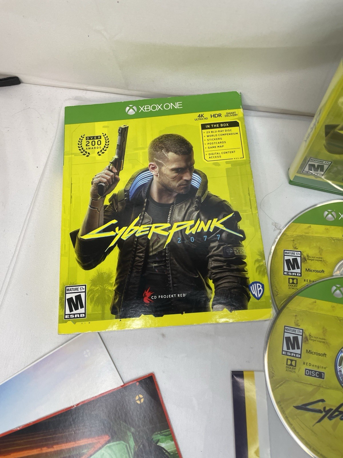 Cyberpunk 2077collector Edition XBox One COMPLETE W/ Post Cards Inserts CLEAN