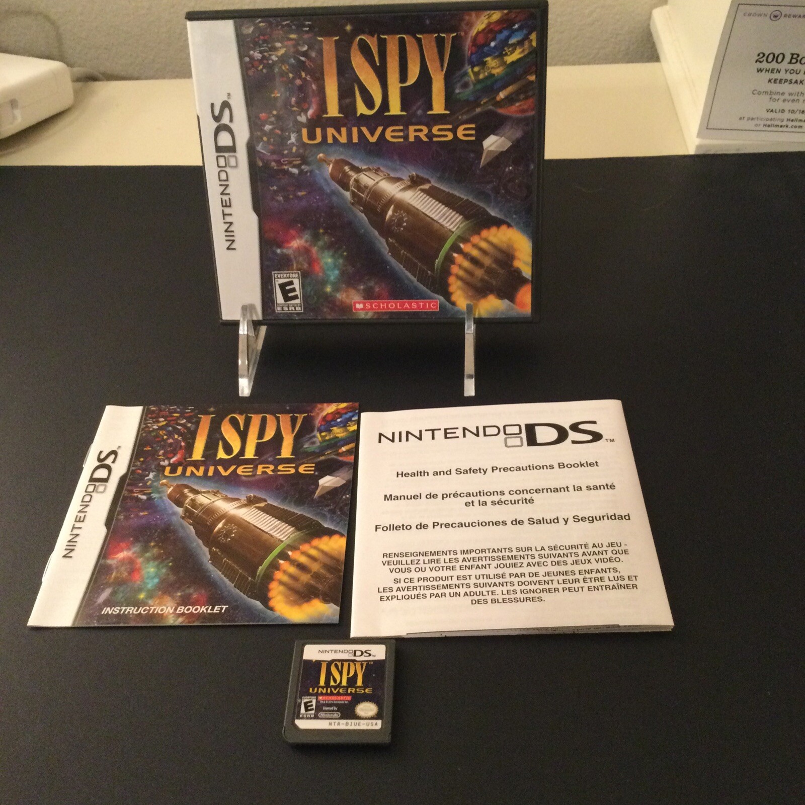 I Spy Universe (Nintendo DS, 2010) Complete In Box Scholastic