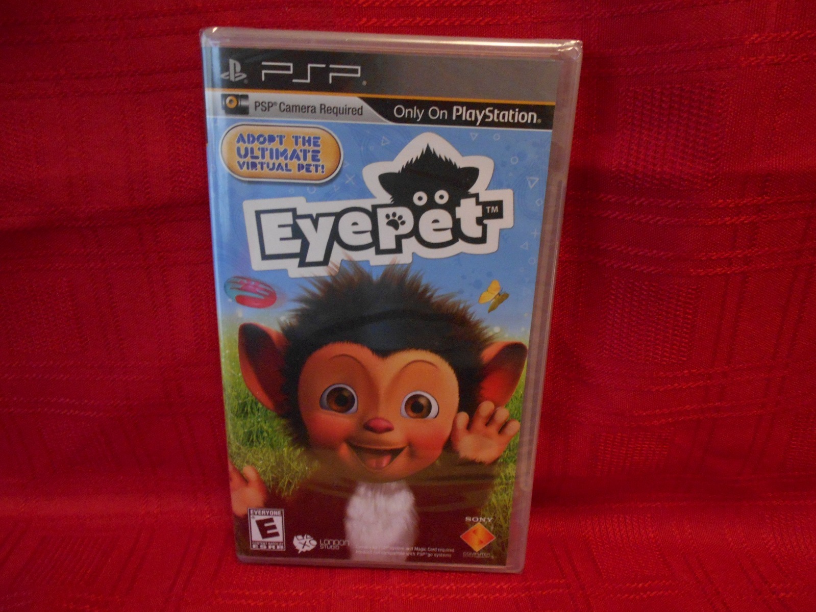 EYEPET: YOUR VIRTUAL PET PSP FACTORY SEALED NO CAMERA FREE SHIP!!!!!