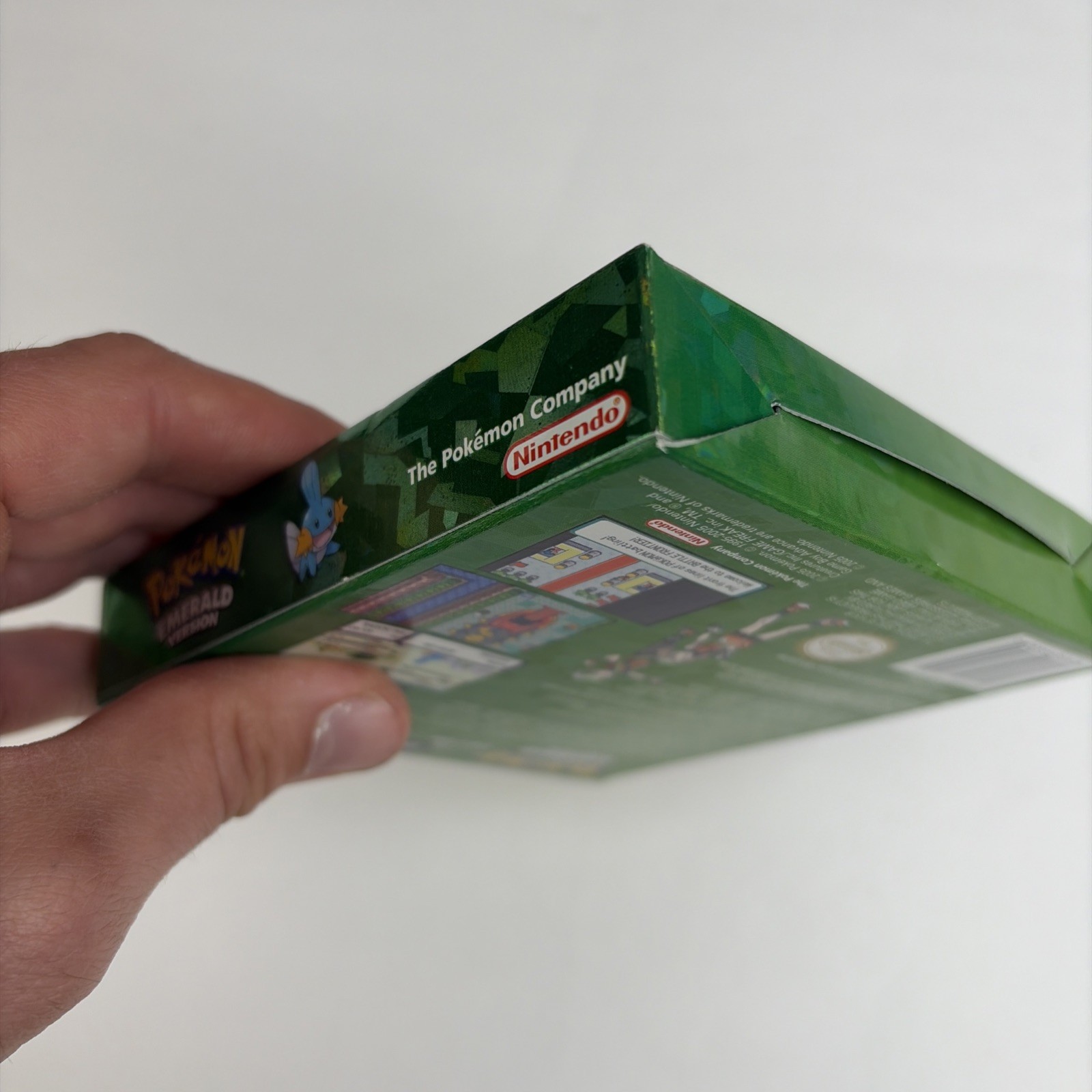 NICE Pokemon Emerald Game Boy Advance Authentic CIB Complete w Poster Manual Box